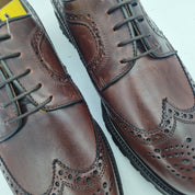 BLUCHER EN PIEL ENGRASADA MARRÓN Y PISO VIBRAM - 72218