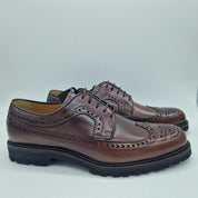 BLUCHER EN PIEL ENGRASADA MARRÓN Y PISO VIBRAM - 72218