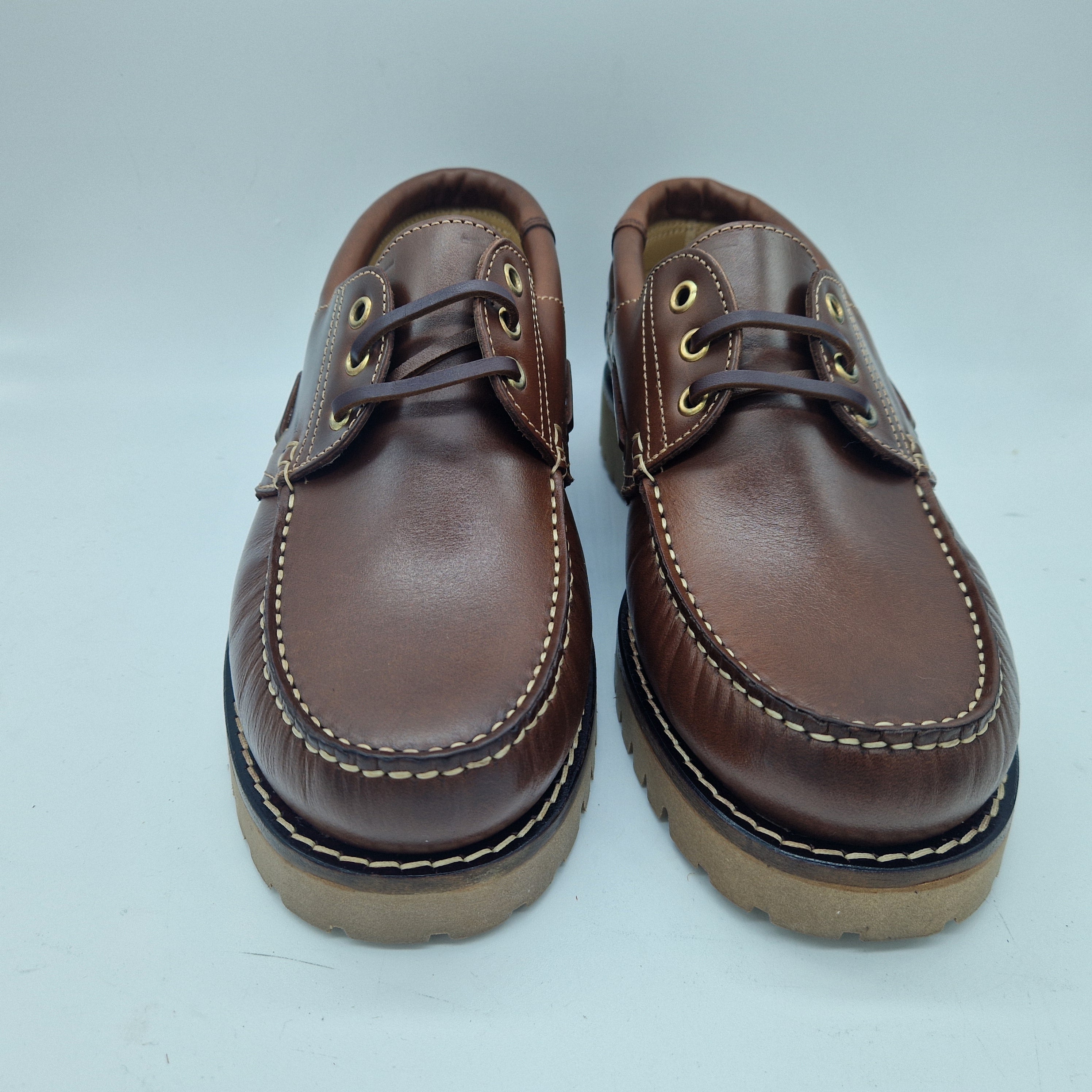 NAÚTICO EN PIEL ENGRASADA MARRÓN - 72353