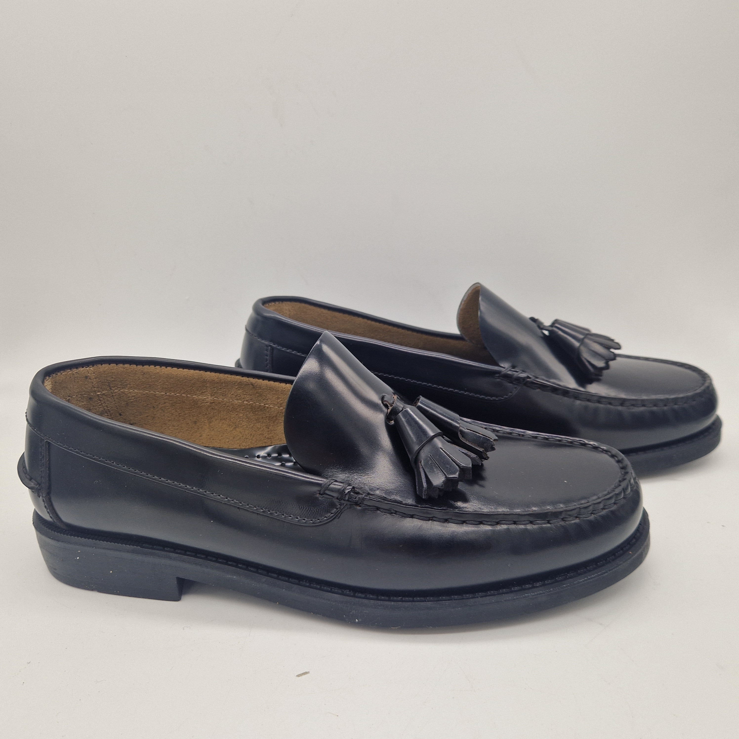 CASTELLANO DE BORLAS EN PIEL NEGRA - 72355