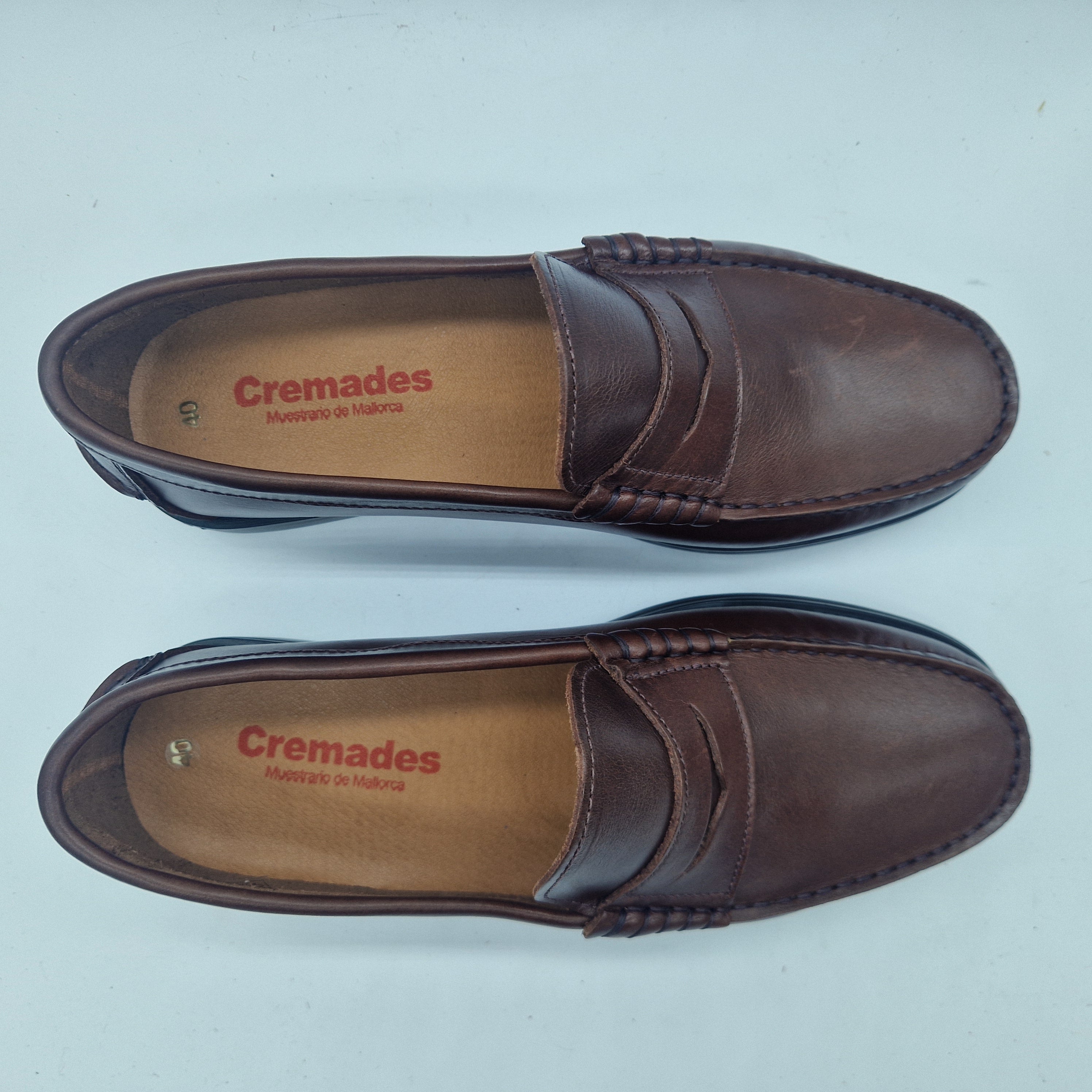 CASTELLANO EN PIEL ENGRASDA MARRÓN - 72358