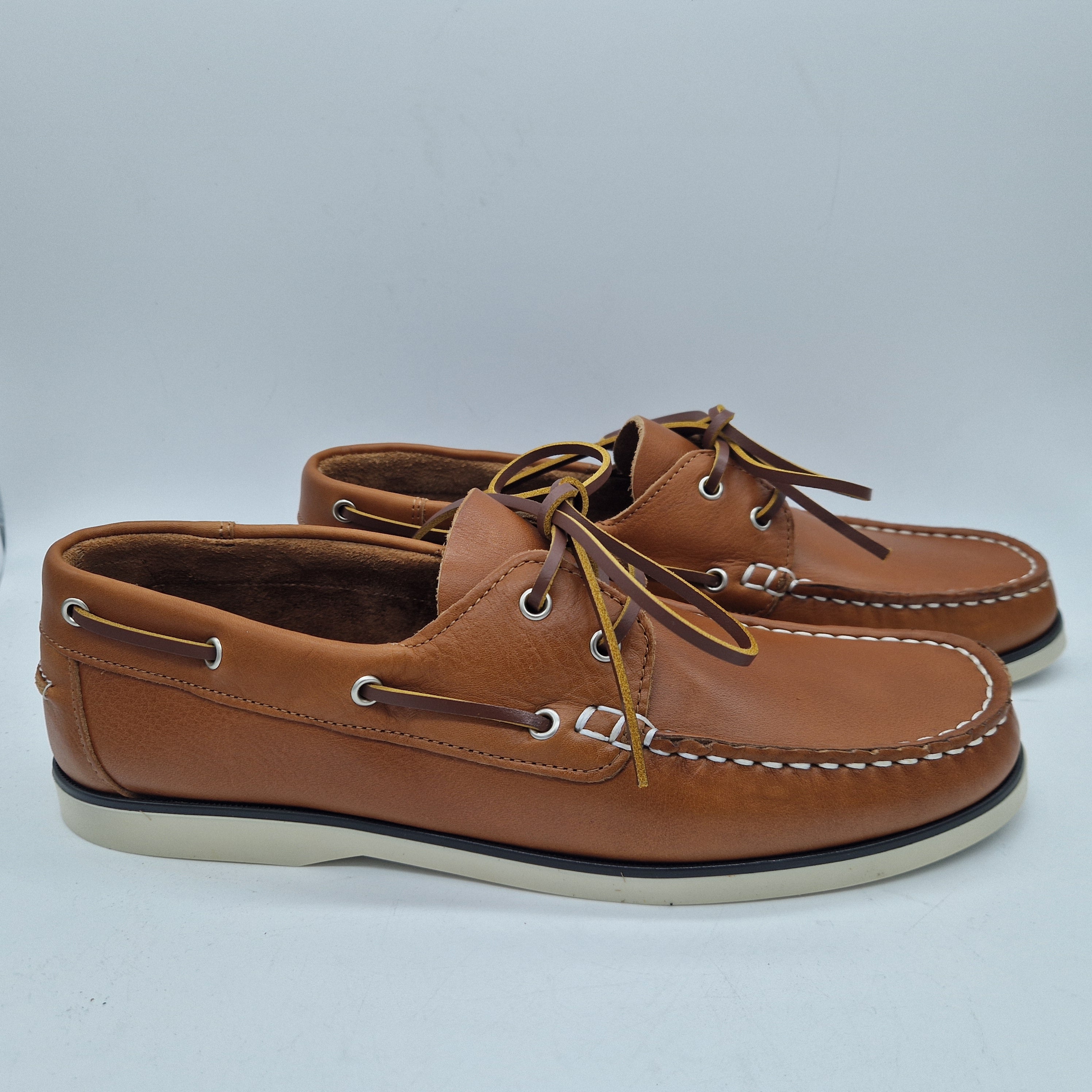 NAÚTICO EN PIEL CUERO - 72407