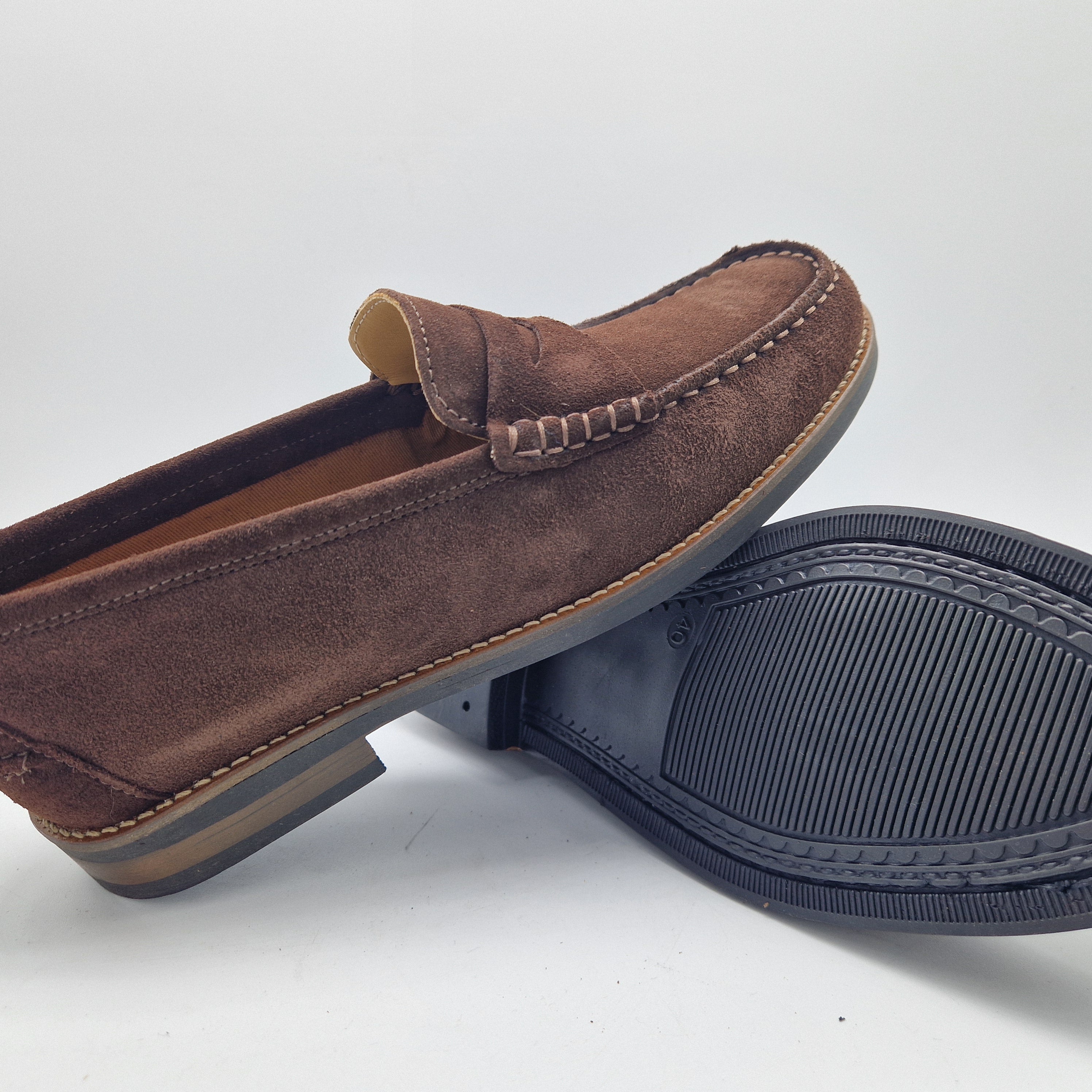 MOCASÍN EN SERRAJE MARRÓN - 72411