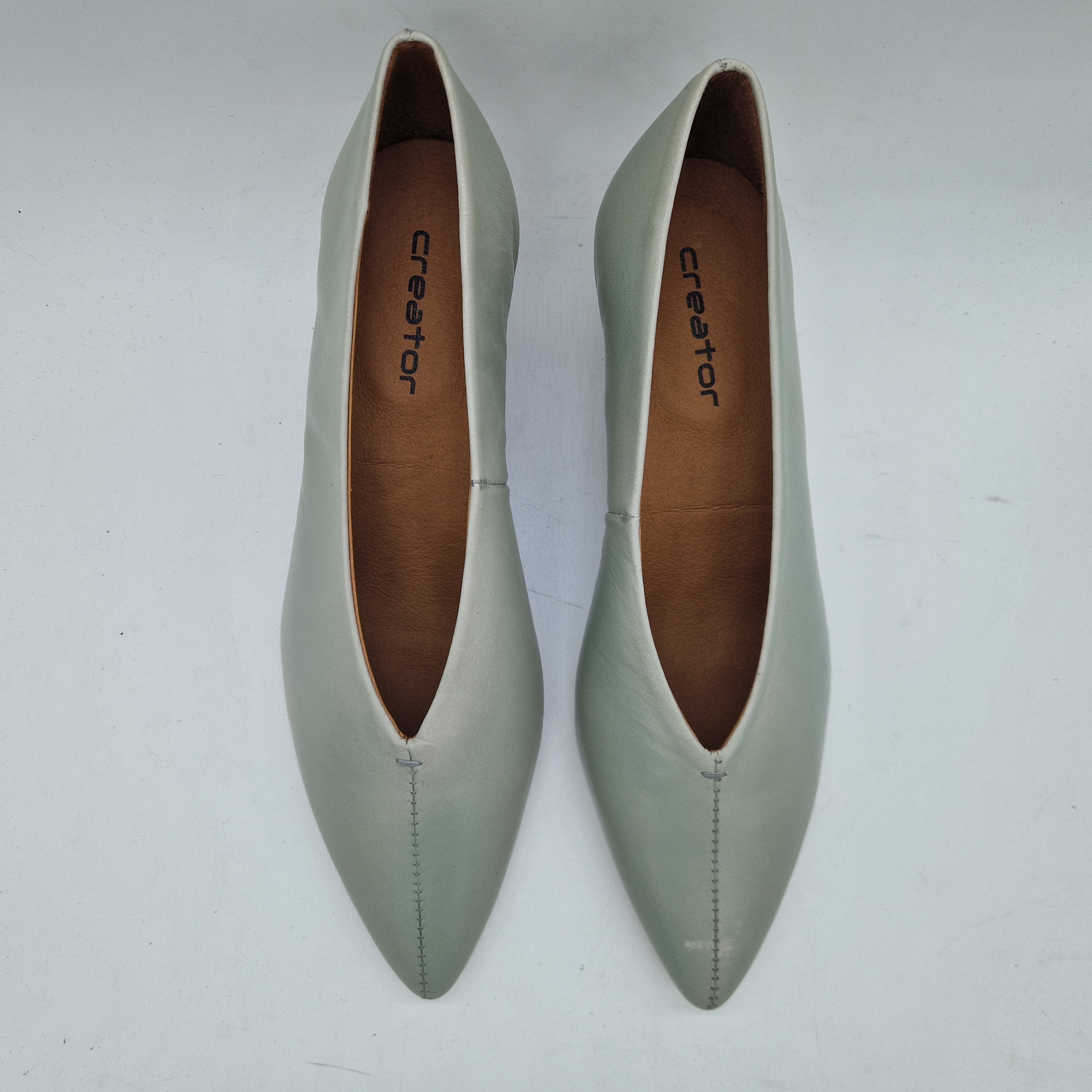 SALÓN EN PIEL BEIGE - 72429