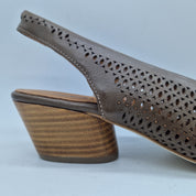 SALÓN TROQUELADO EN PIEL TAUPE - 72454