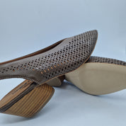 SALÓN TROQUELADO EN PIEL TAUPE - 72454