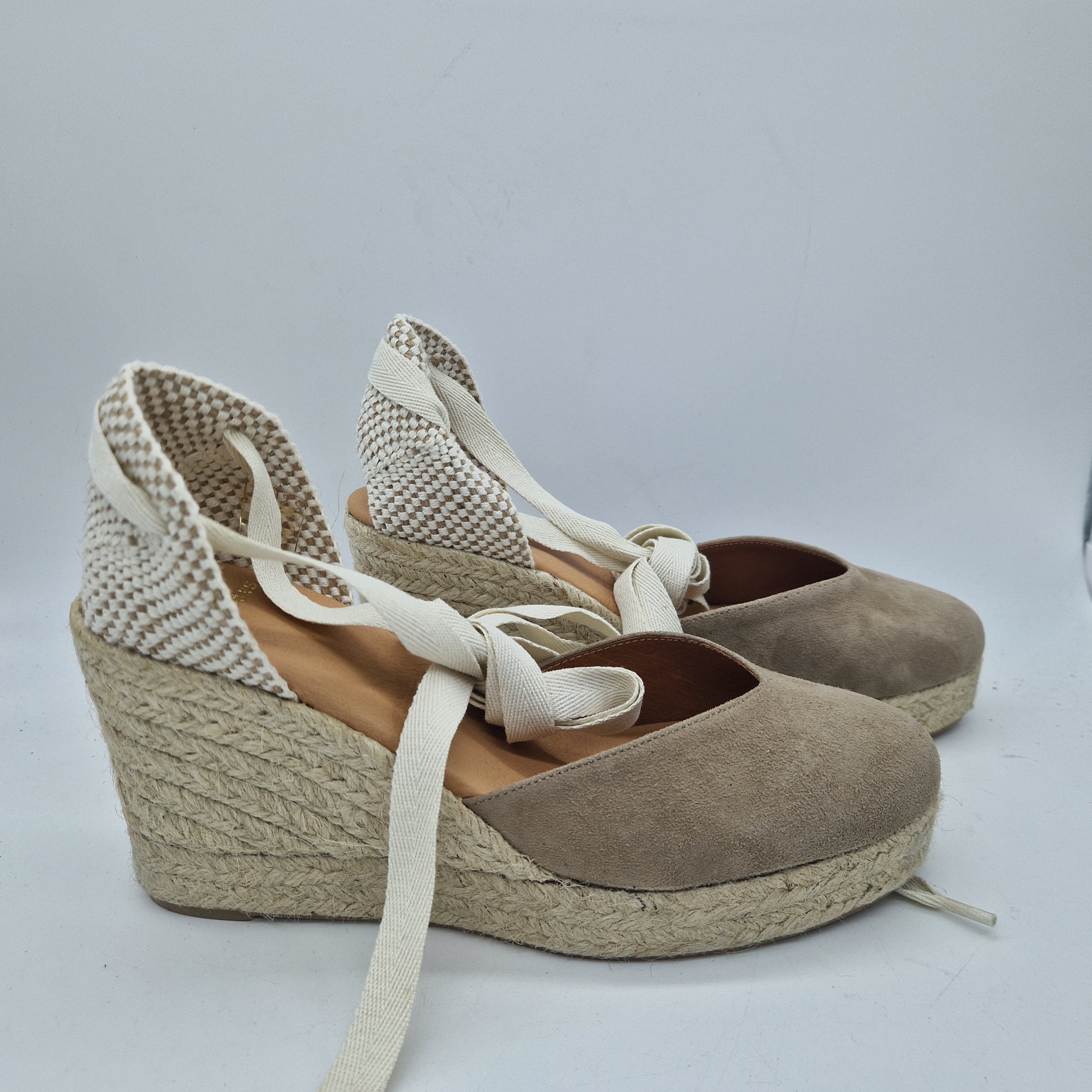 CUÑA EN ANTE TAUPE - 72522