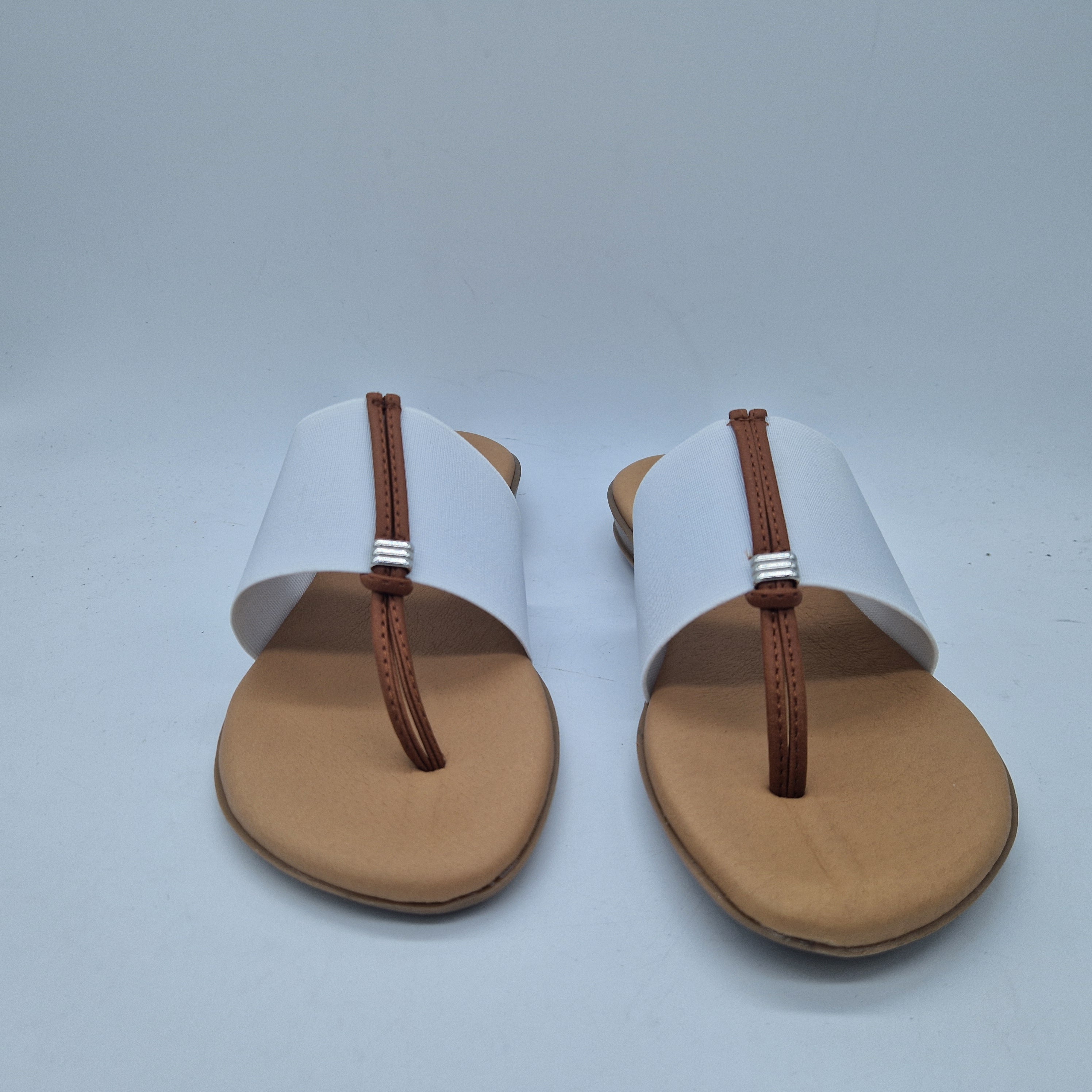 SANDALIA DE DEDO EN TEJIDO ELÁSTICO BLANCO - 72554