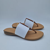 SANDALIA DE DEDO EN TEJIDO ELÁSTICO BLANCO - 72554