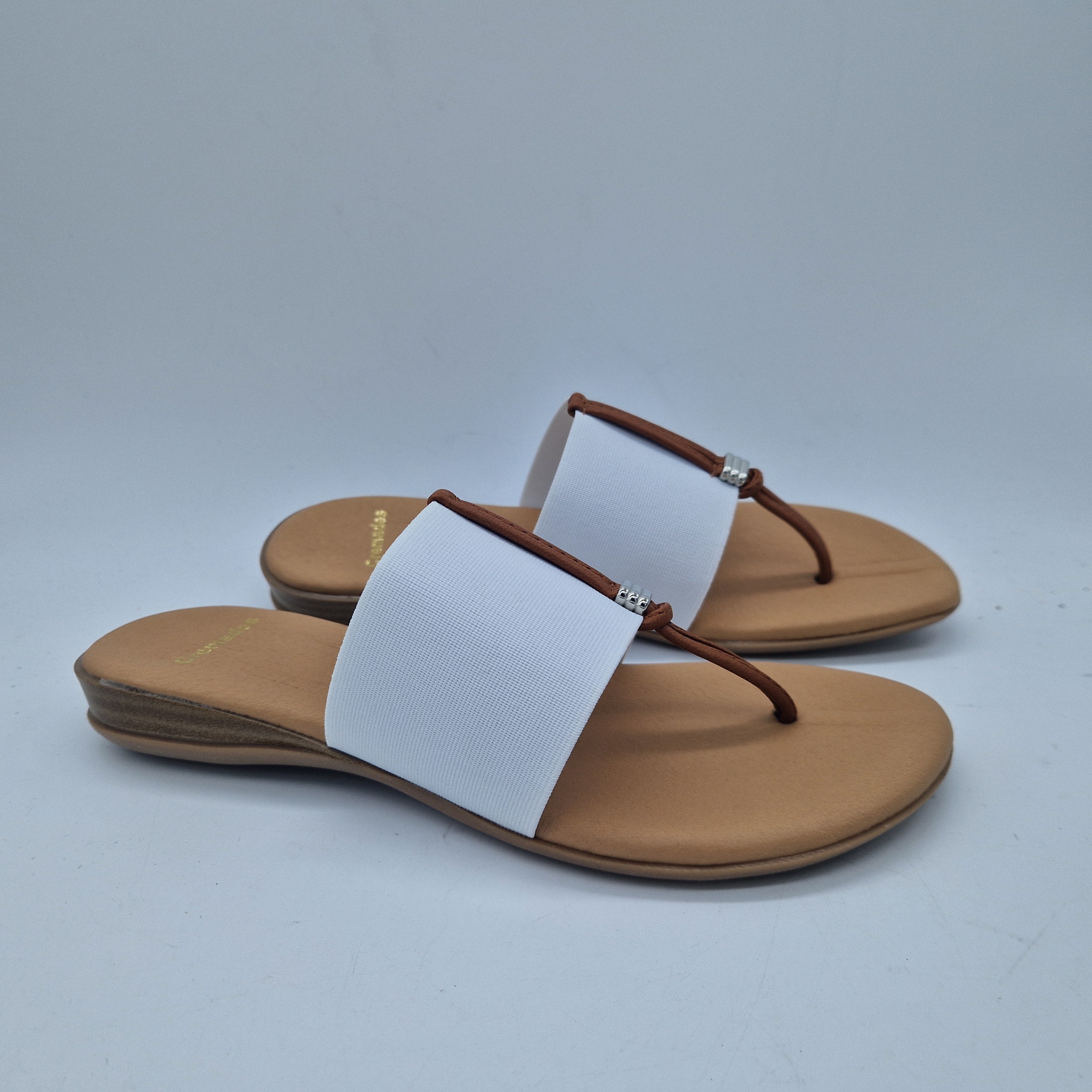 SANDALIA DE DEDO EN TEJIDO ELÁSTICO BLANCO - 72554