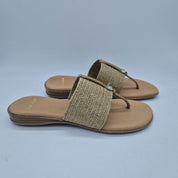 Sandalias de dedo en tejido elástico taupe de la marca Pinaz, con diseño cómodo y flexible para mujer.