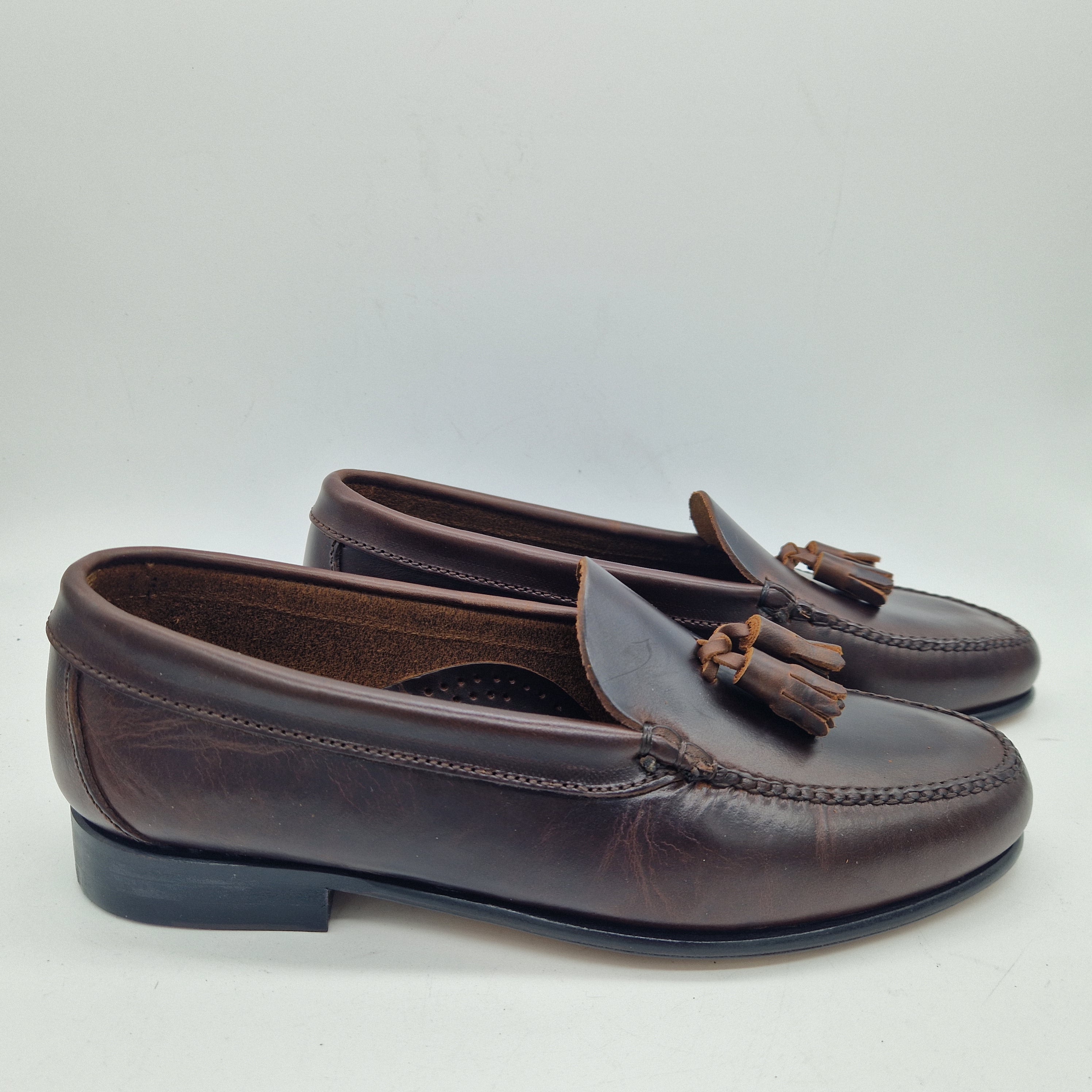 CASTELLANO DE BORLAS EN PIEL ENGRASADA CUERO - 72699