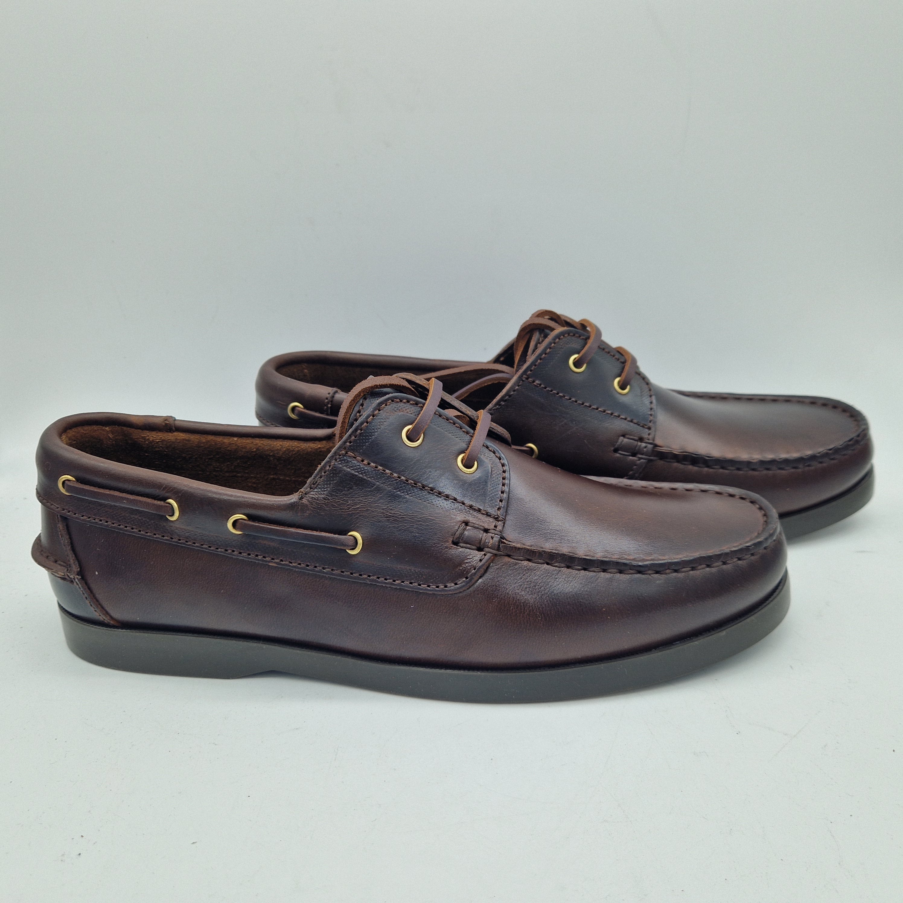 NAÚTICO EN PIEL ENGRASDA MARRÓN - 72705