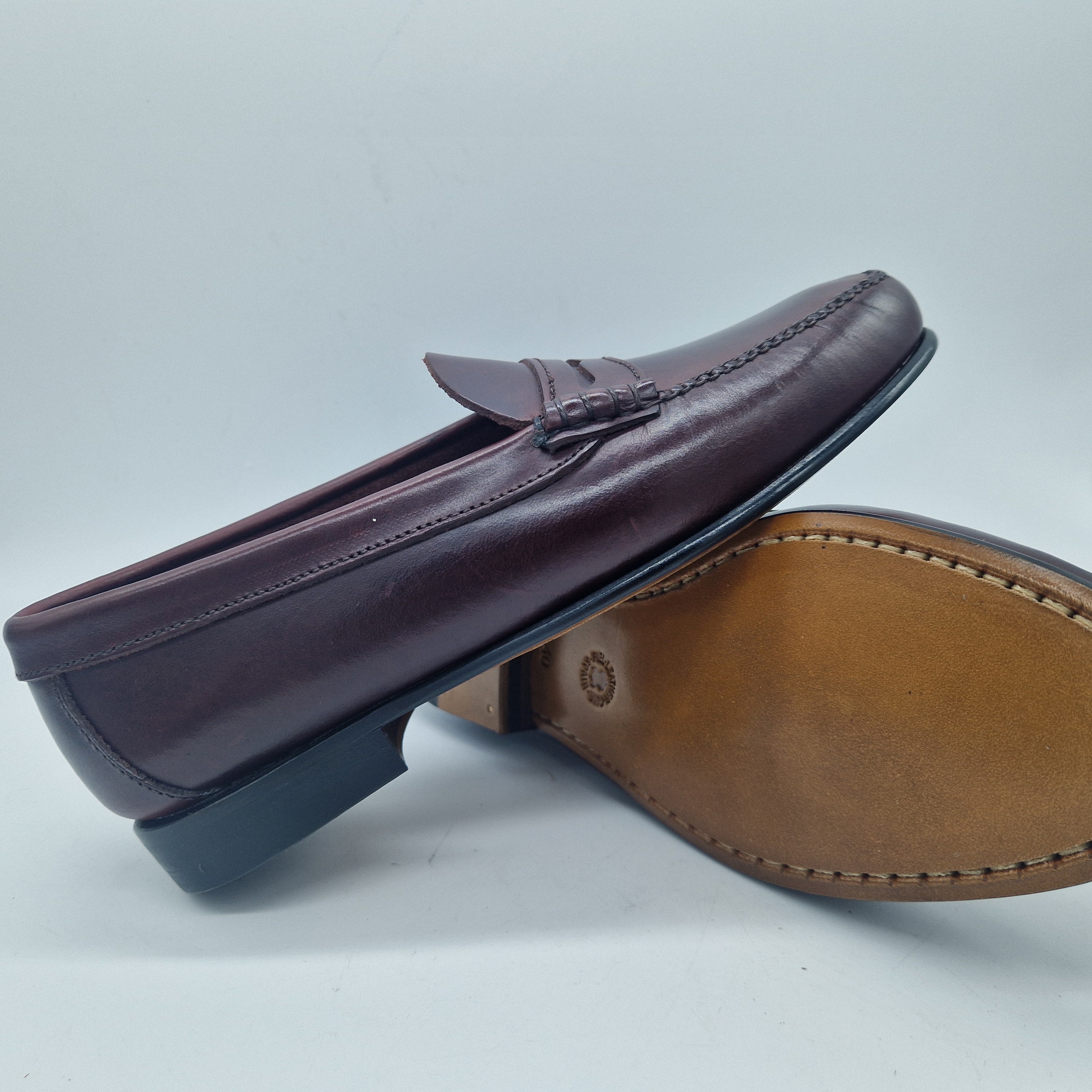 CASTELLANO DE ANTIFAZ EN PIEL BURDEOS - 72707