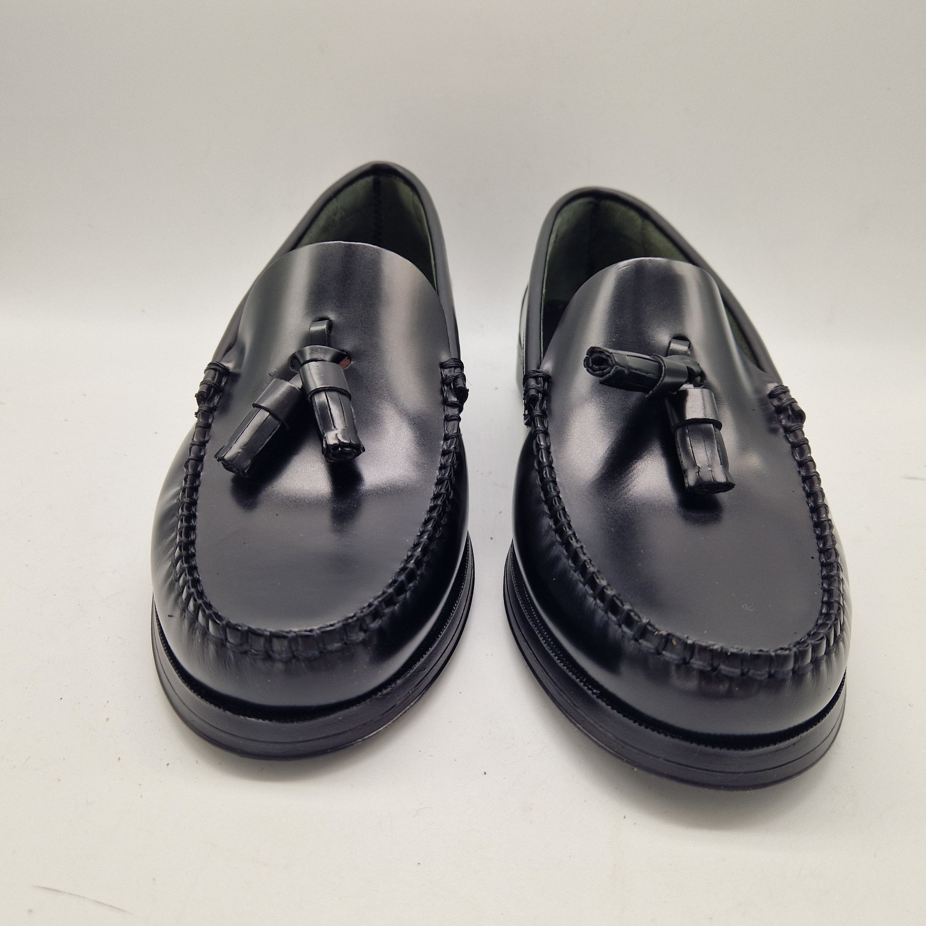 CASTELLANO EN PIEL NEGRA - 72794