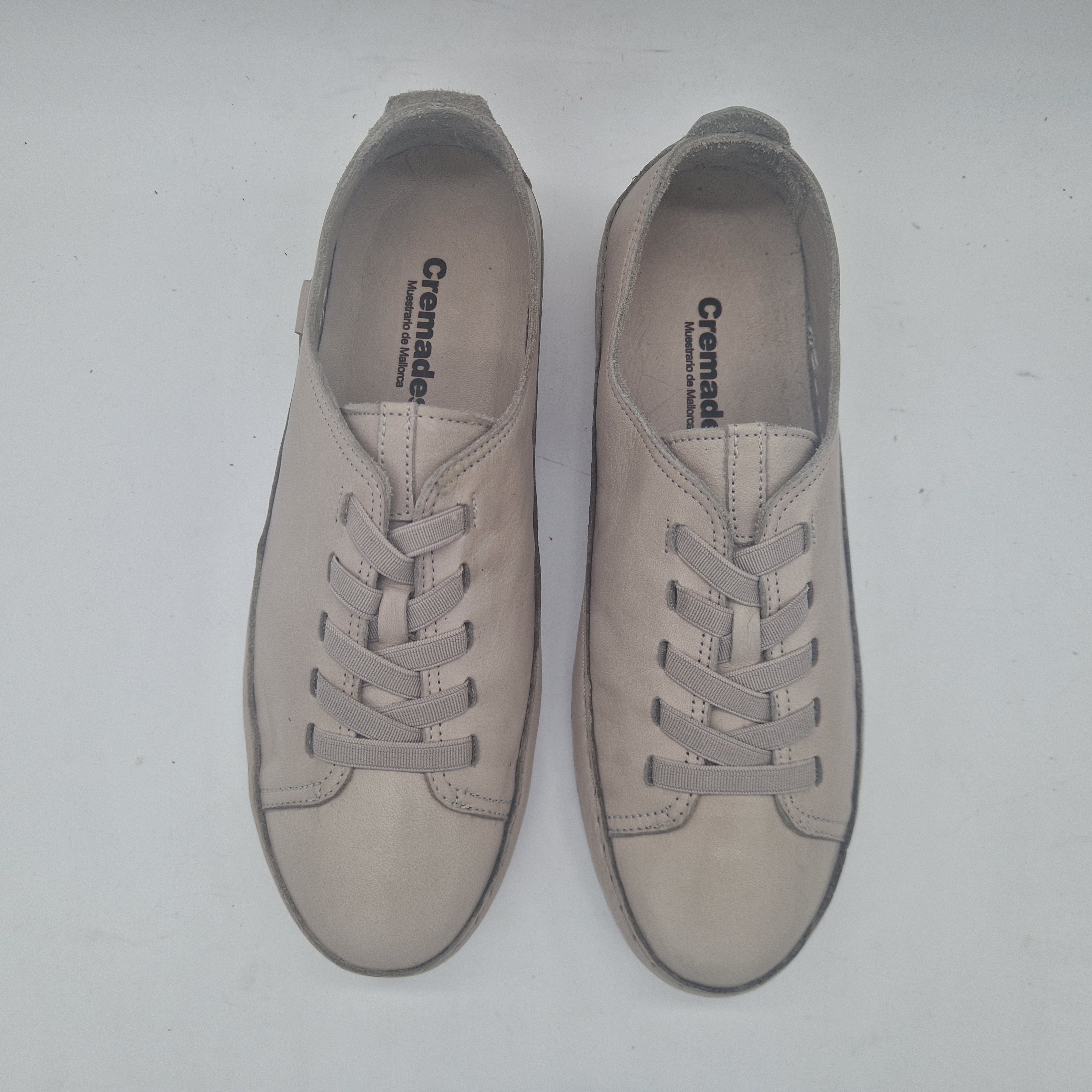 DEPORTIVO EN PIEL TAUPE - 72796