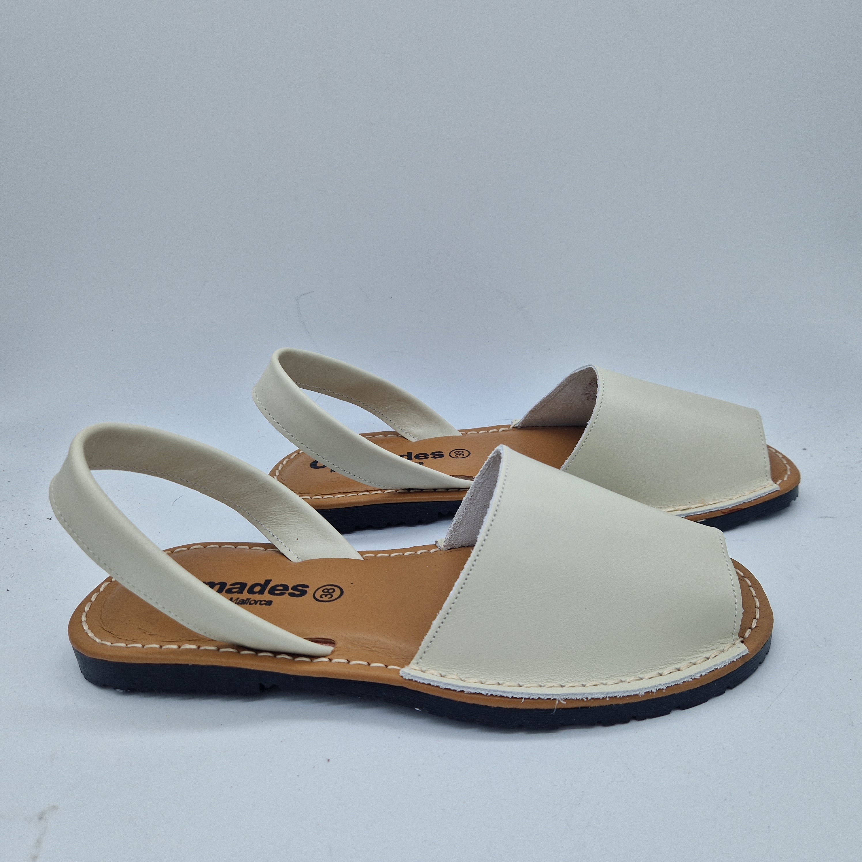 MENORQUINAS BLANCO ROTO - 73032