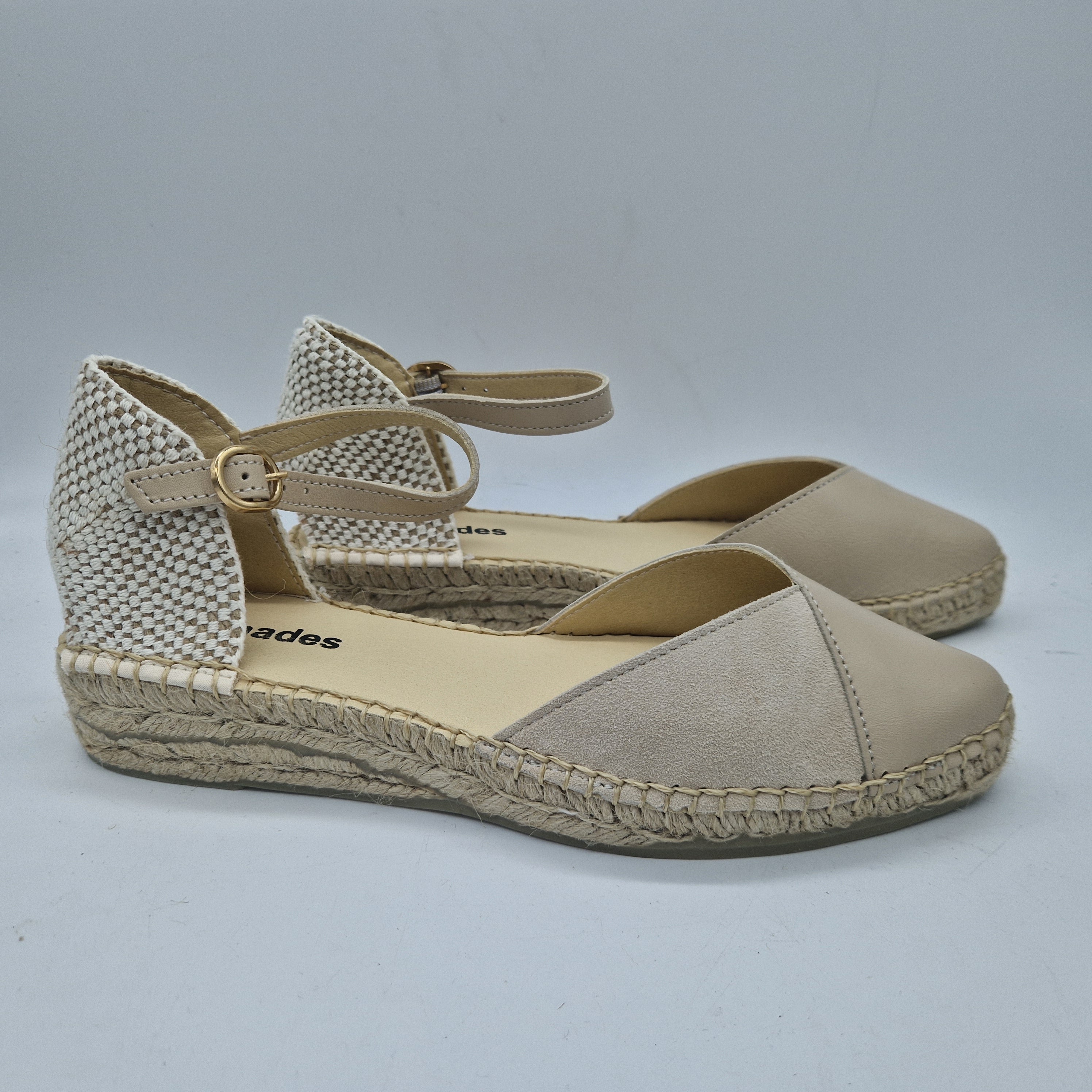 SANDALIA EN ANTE Y PIEL BEIGE - 73093