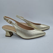 SALÓN EN PIEL TONO ORO - 73130