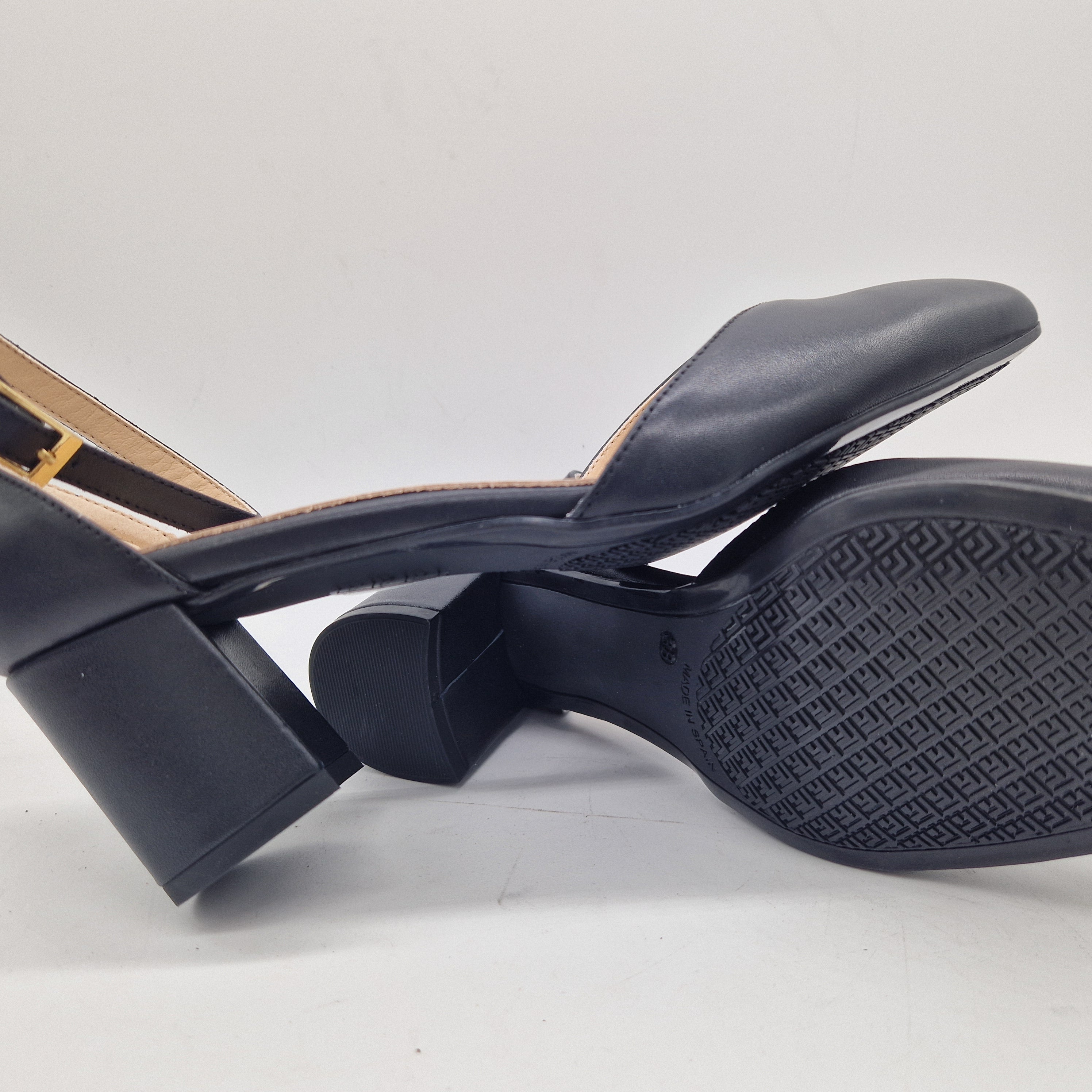 SALÓN EN PIEL NEGRA - 73133