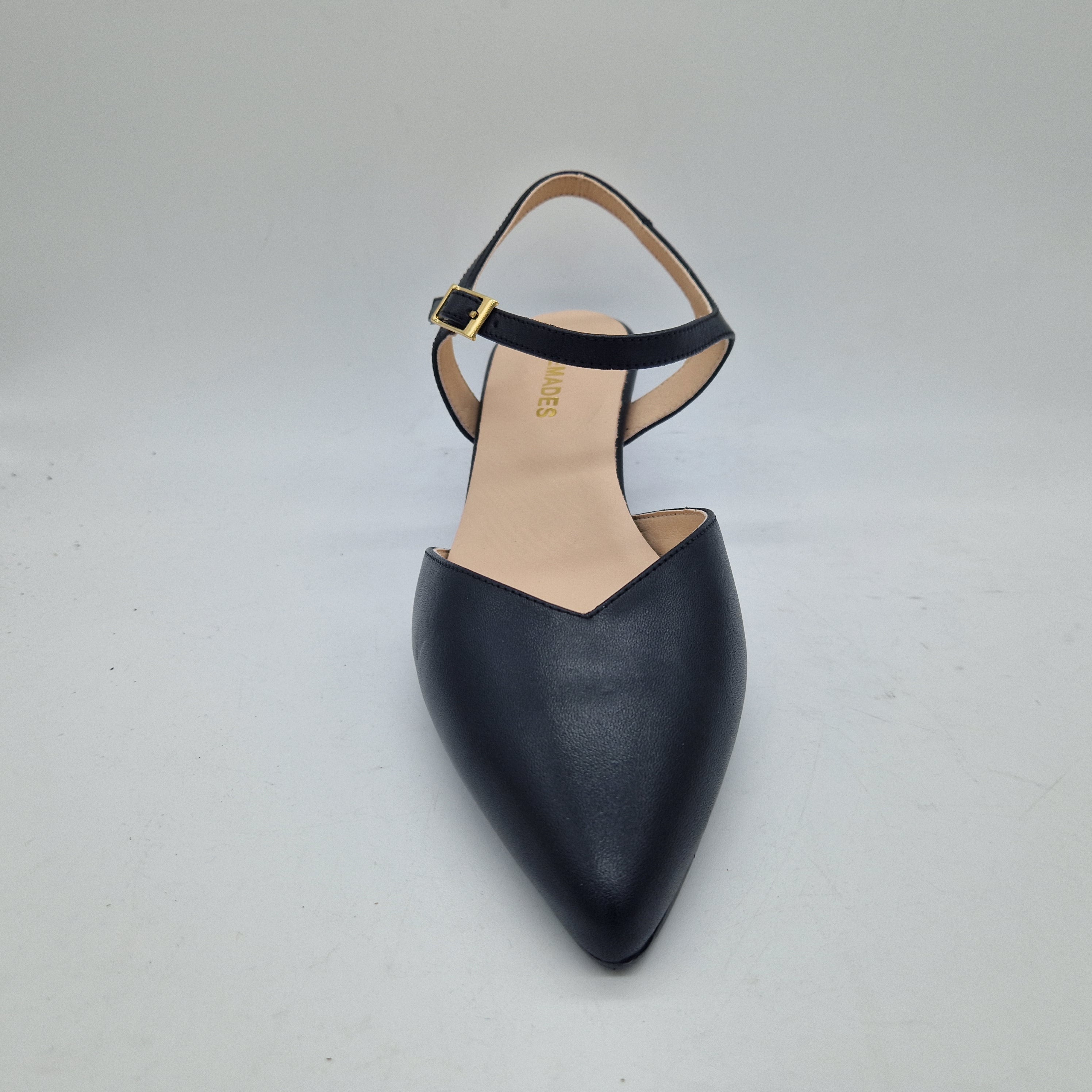 SALÓN DESTALONADO EN PIEL NEGRA - 73139