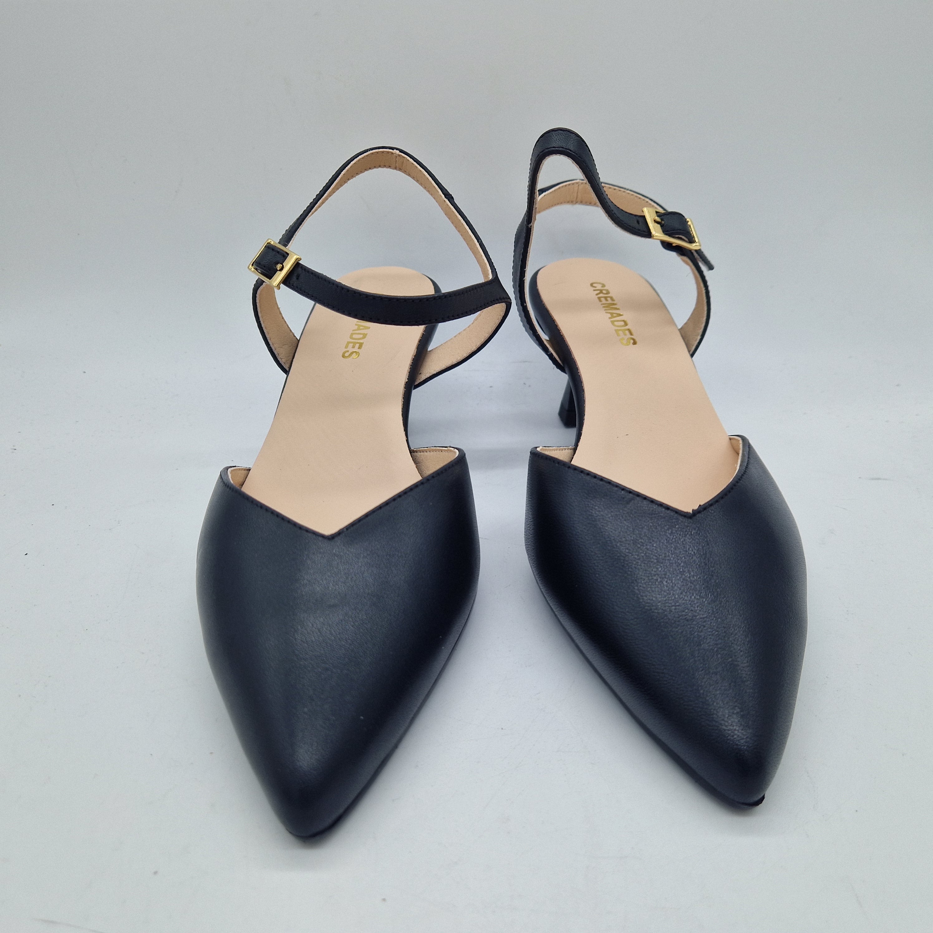 SALÓN DESTALONADO EN PIEL NEGRA - 73139