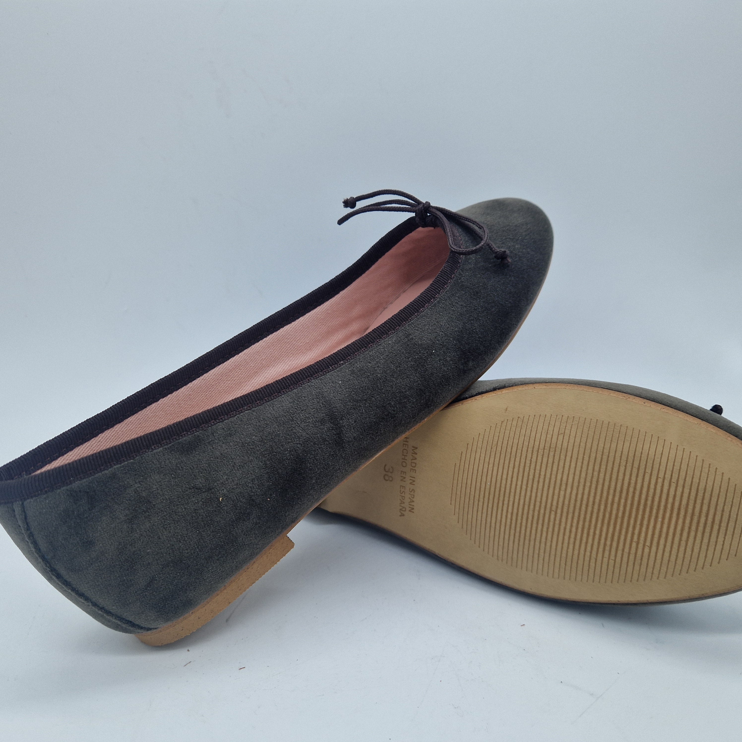 BAILARINA EN TERCIOPELO MARRÓN - 73300