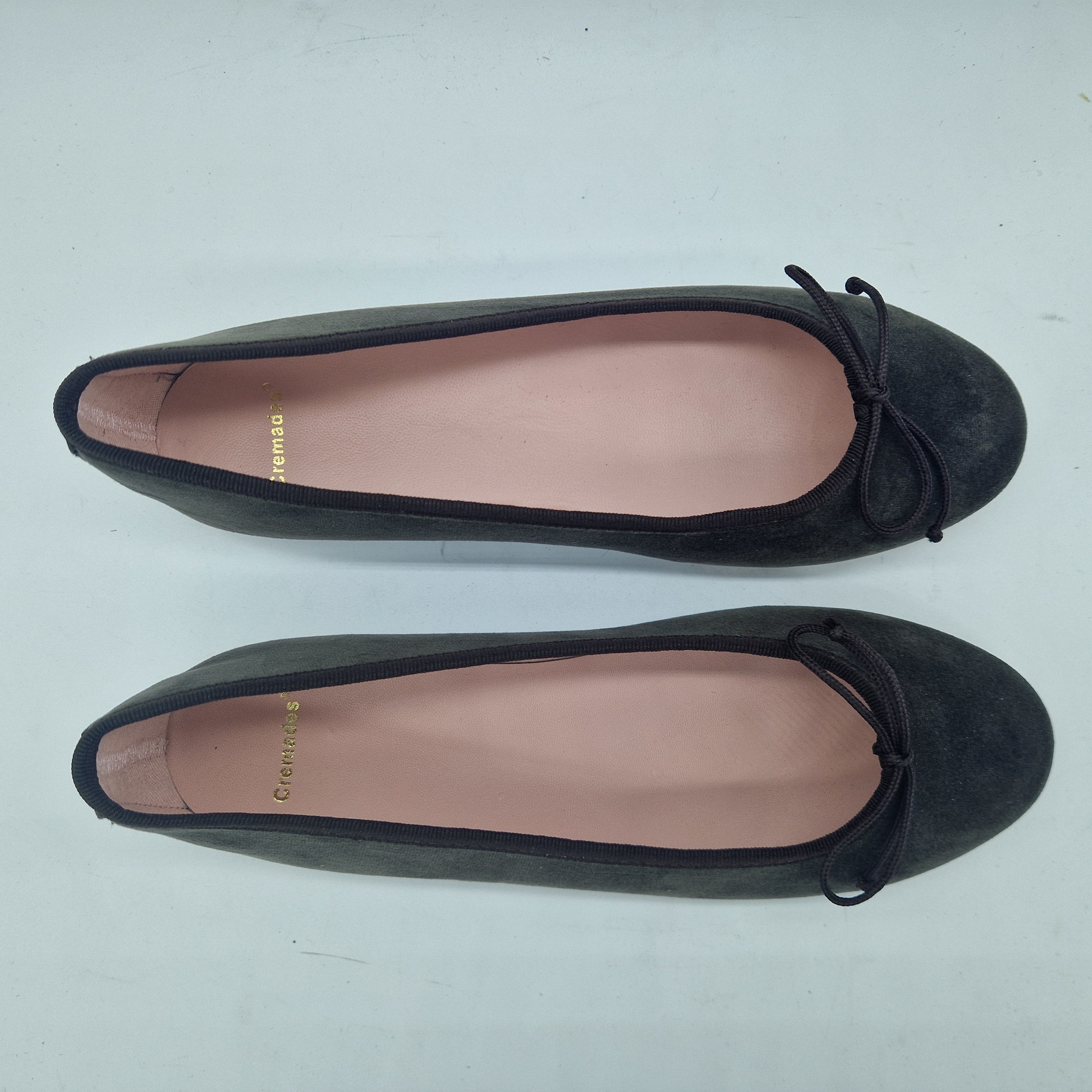 BAILARINA EN TERCIOPELO MARRÓN - 73300