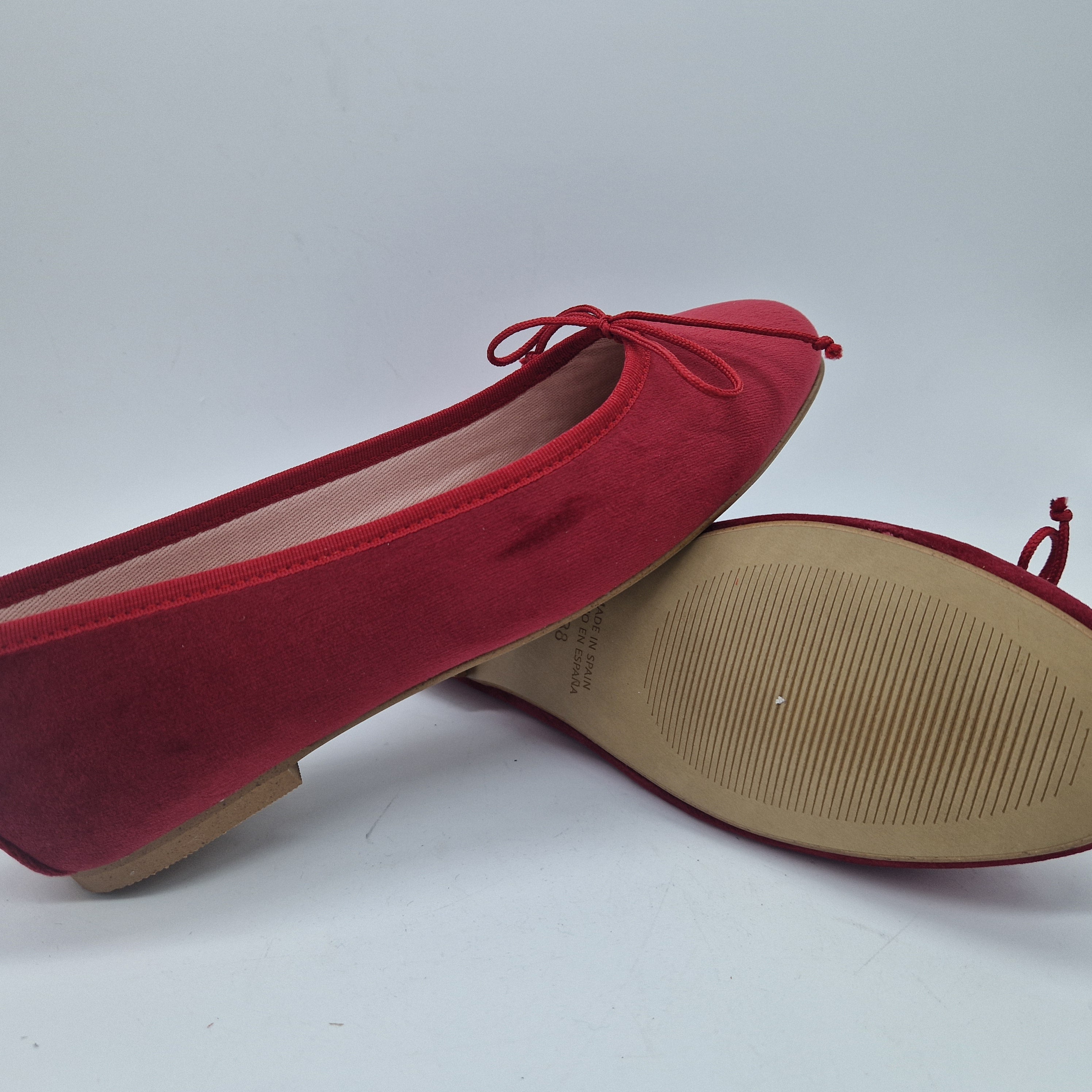 BAILARINA EN TERCIOPELO ROJO - 73301