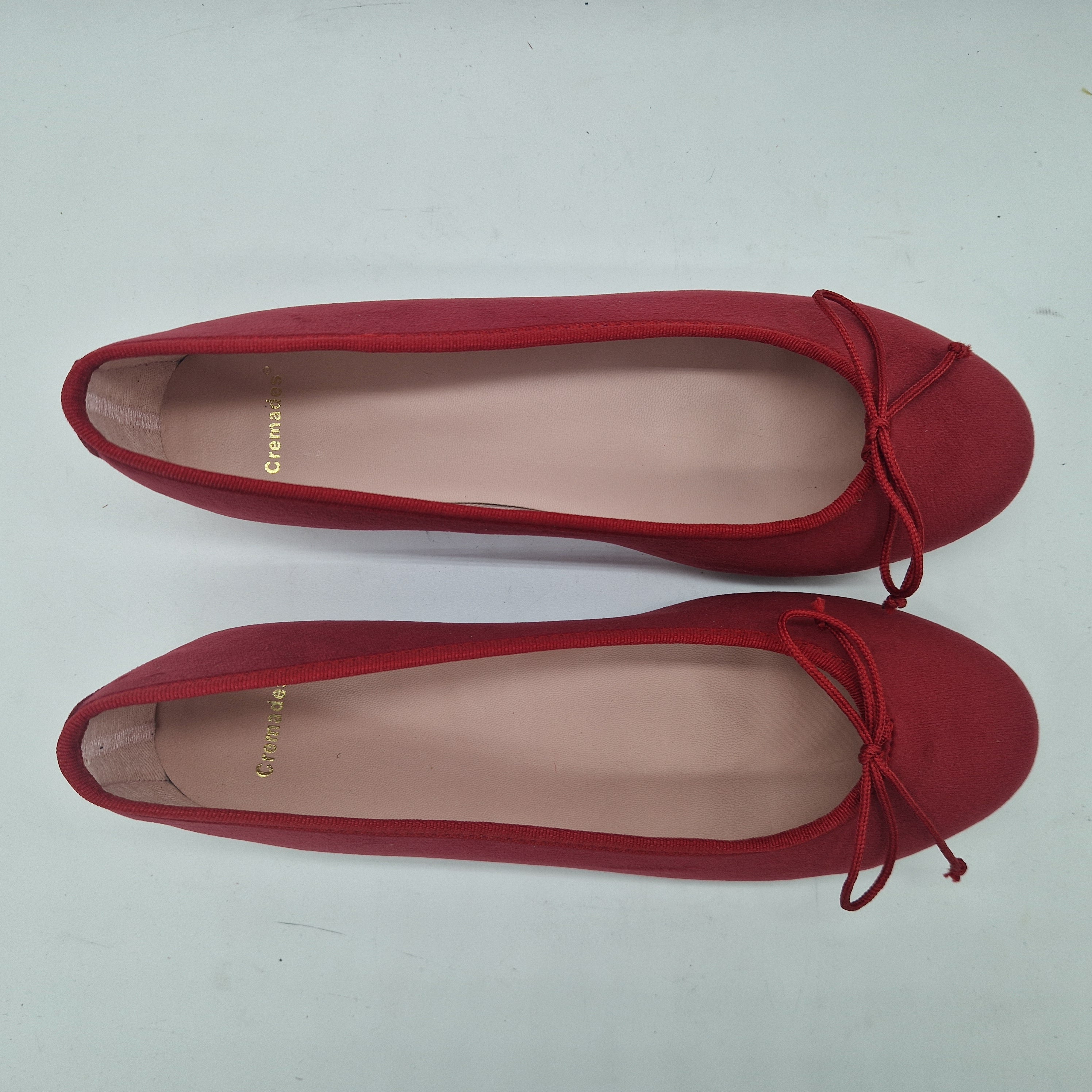 BAILARINA EN TERCIOPELO ROJO - 73301