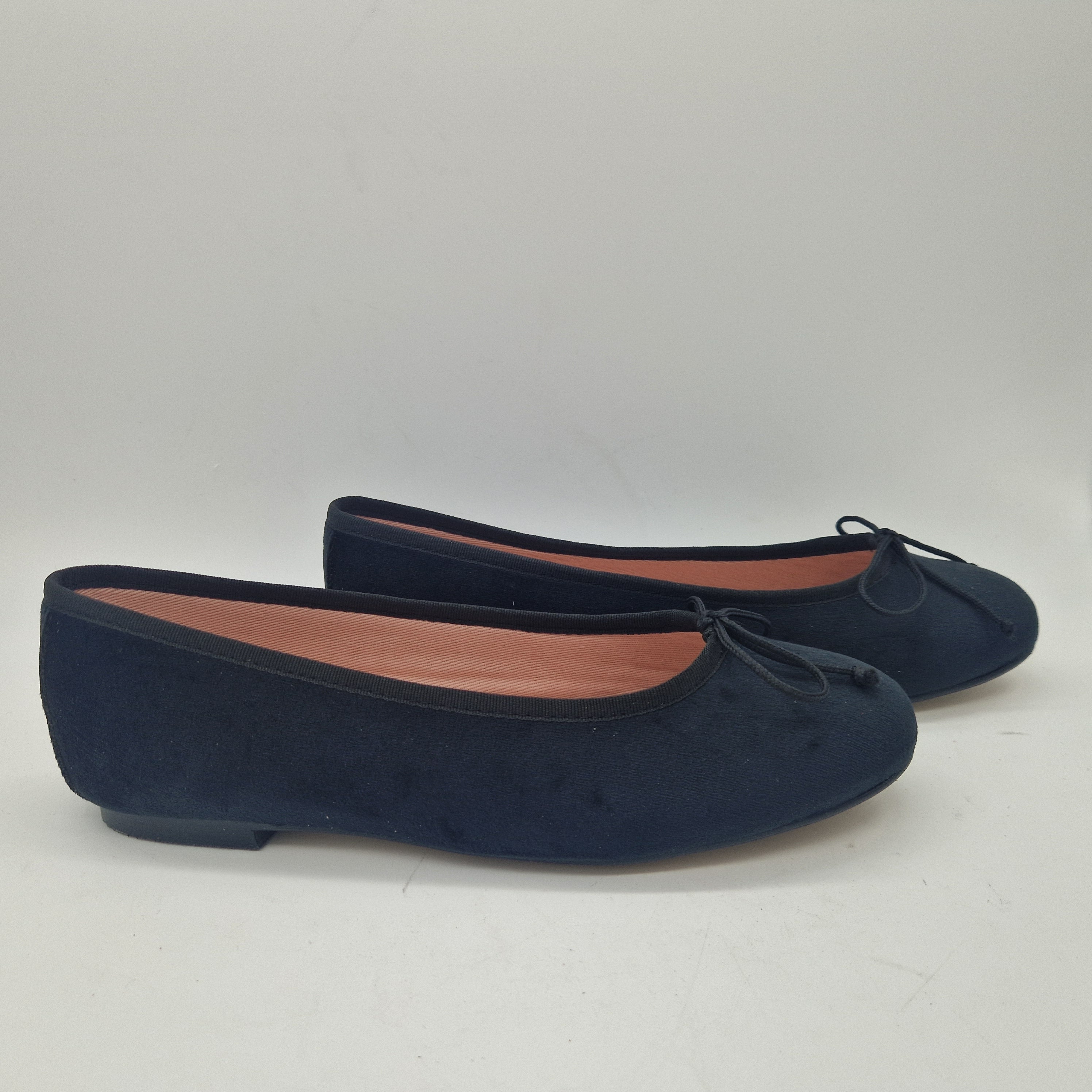 BAILARINA EN TERCIOPELO NEGRO - 73304