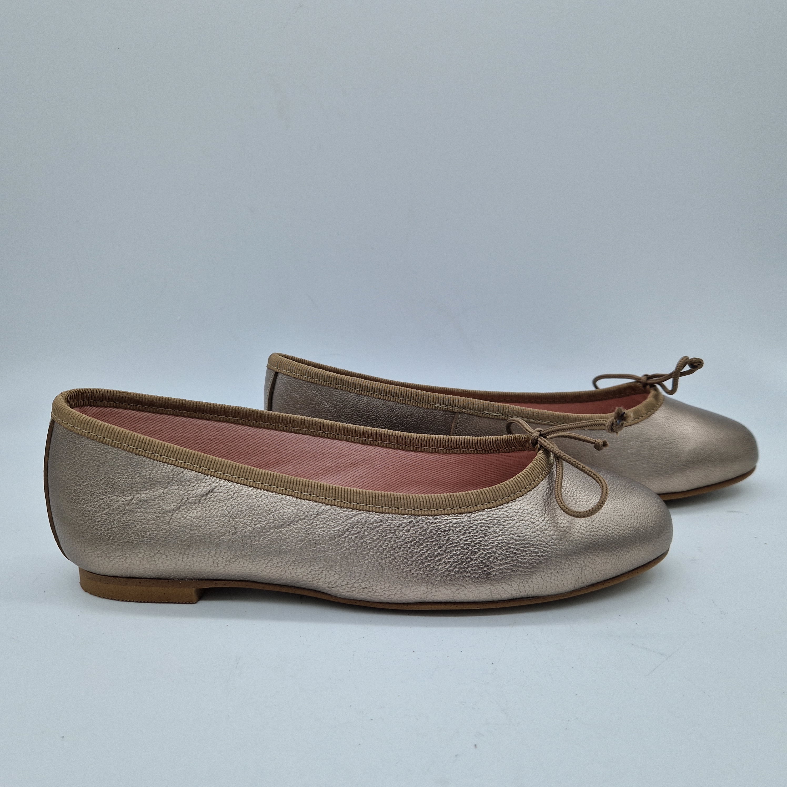 BAILARINA EN PIEL PLATINO - 73315