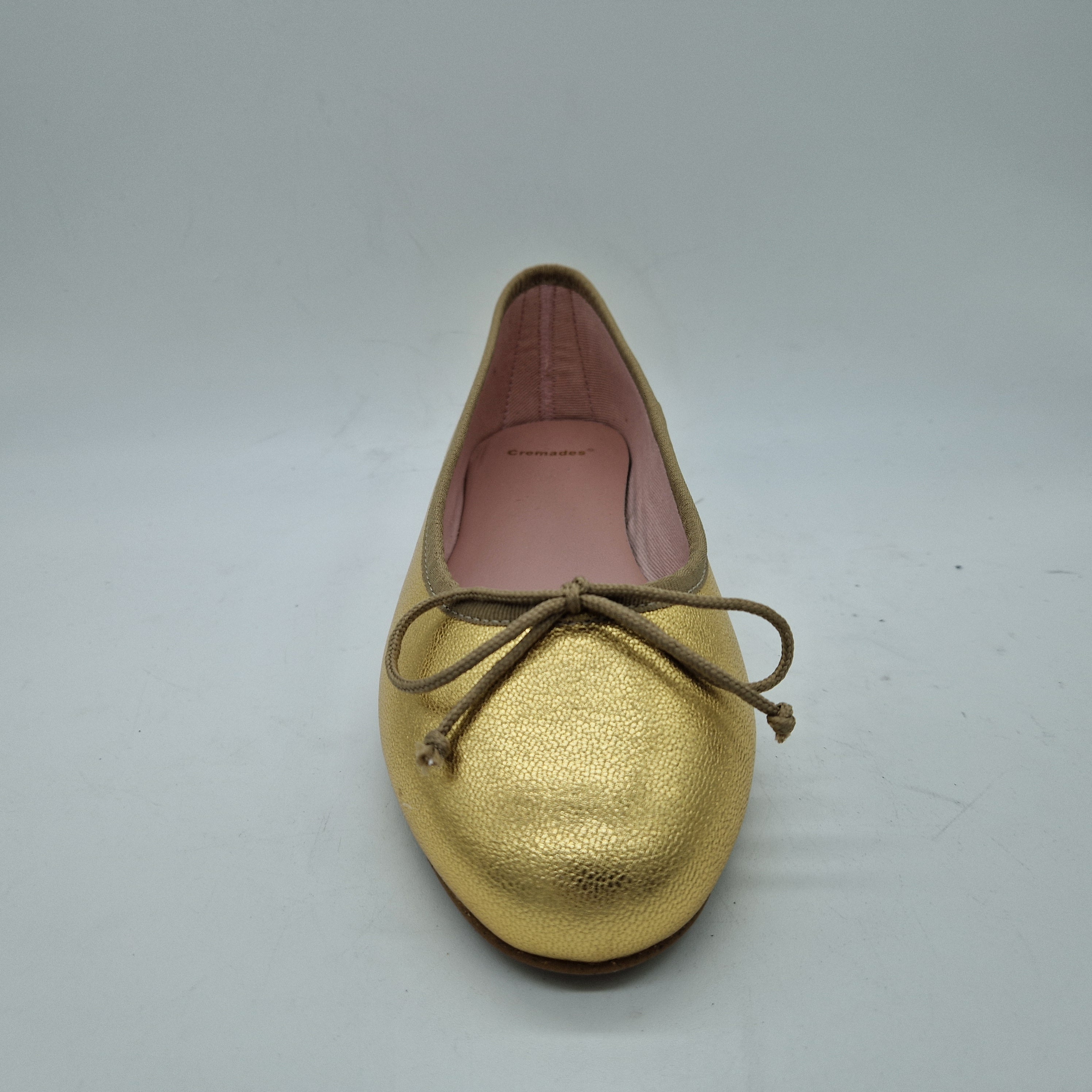 BAILARINA EN PIEL DORADA - 73319
