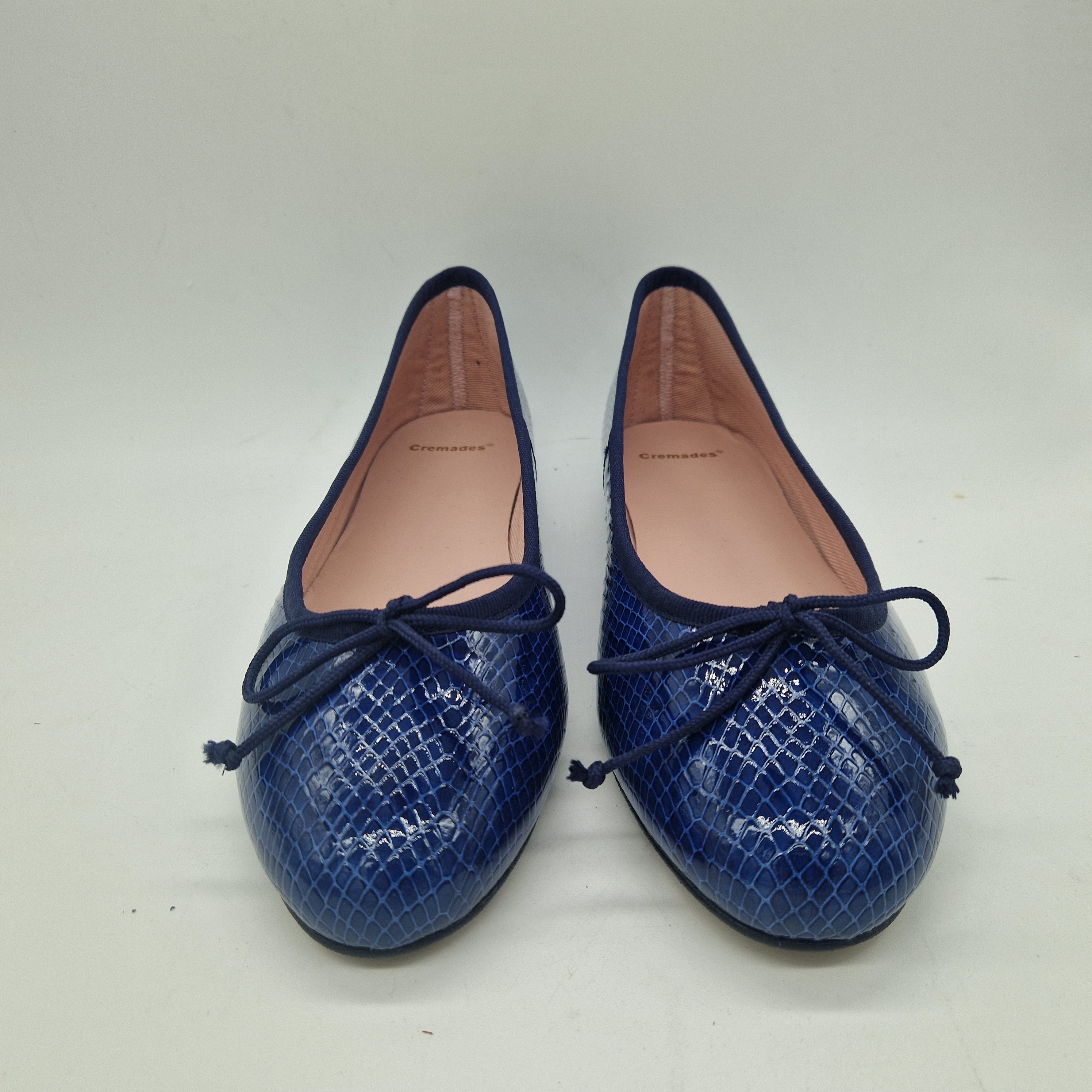 BAILARINA EN PIEL GRABADA MARINO - 73347