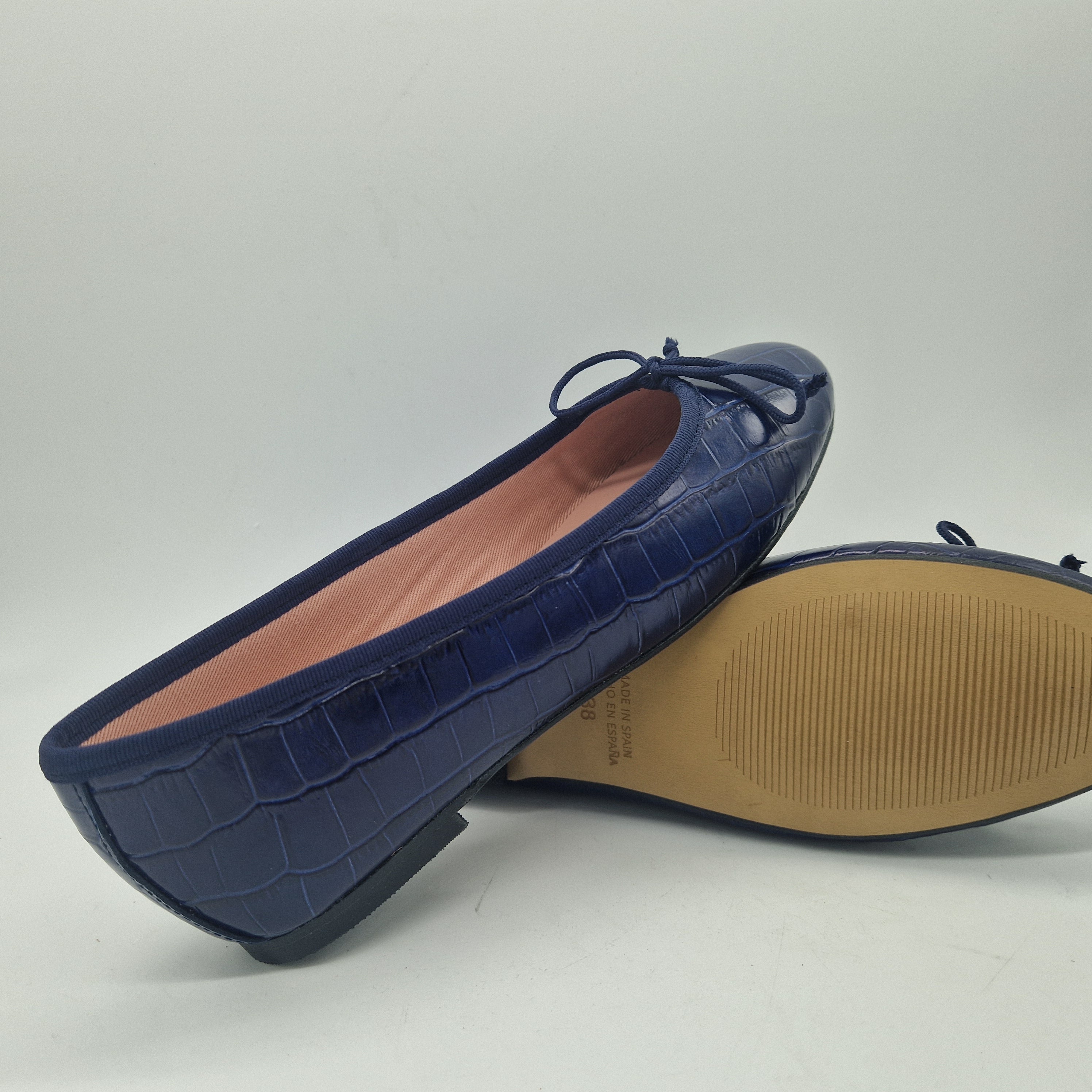 BAILARINA EN PIEL GRABADA MARINO - 73350