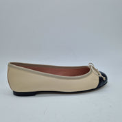 BAILARINA EN PIEL BEIGE Y PUNTERA NEGRO - 73355