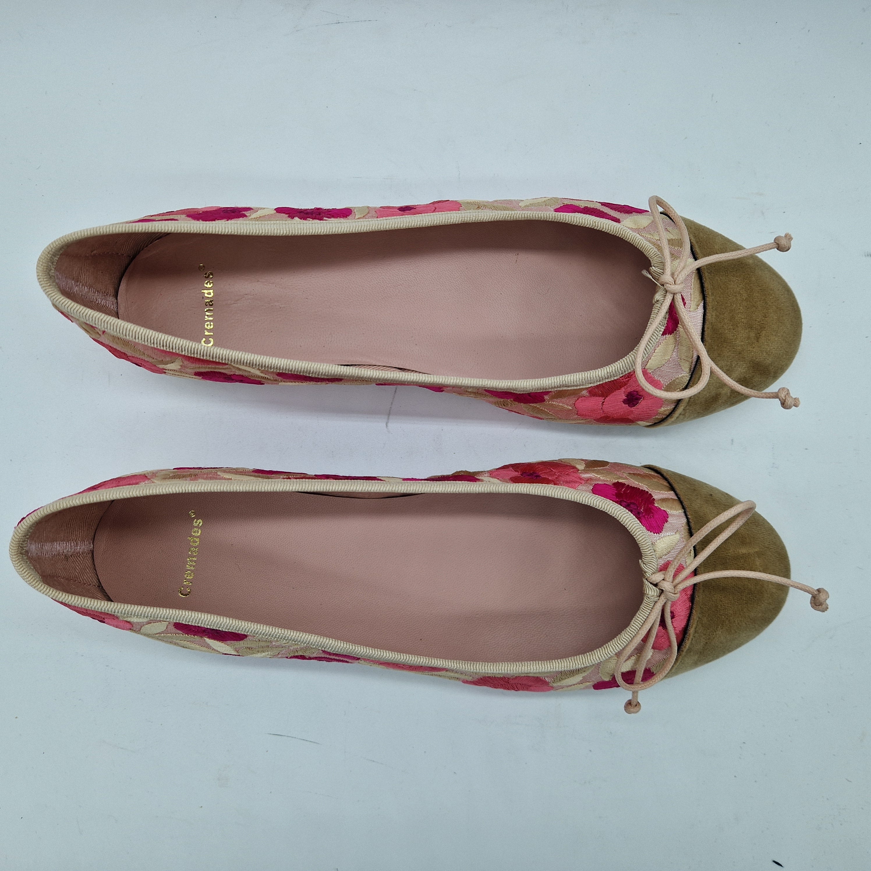 BAILARINA FLORES ROSAS CON CORTE EN PUNTA - 73364