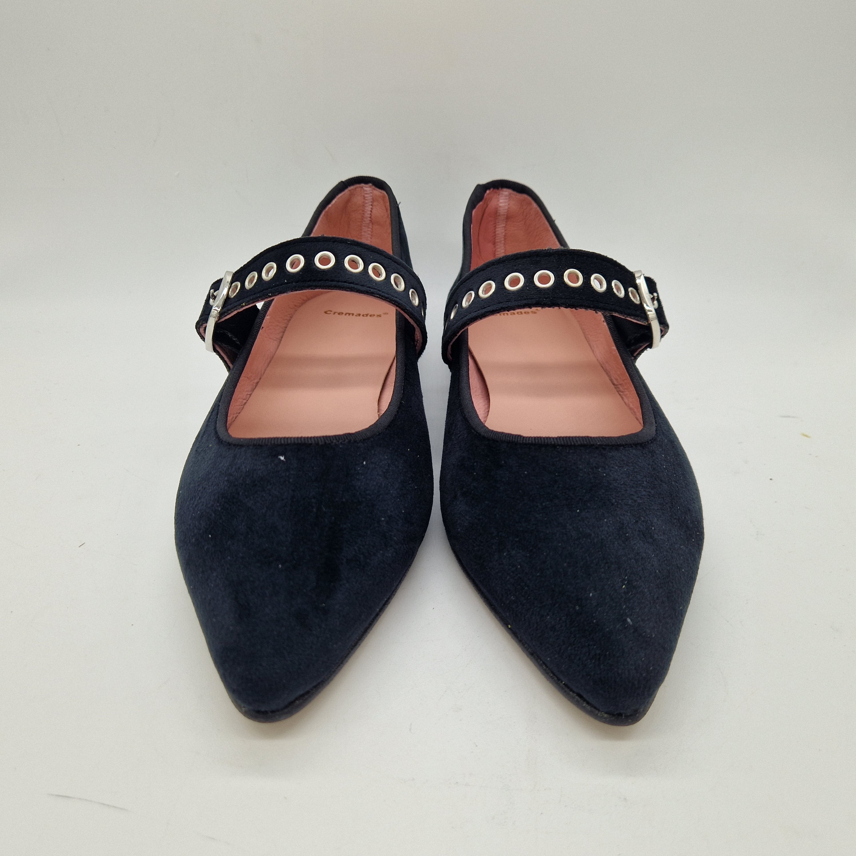 MERCEDES EN TERCIOPELO NEGRO - 73369