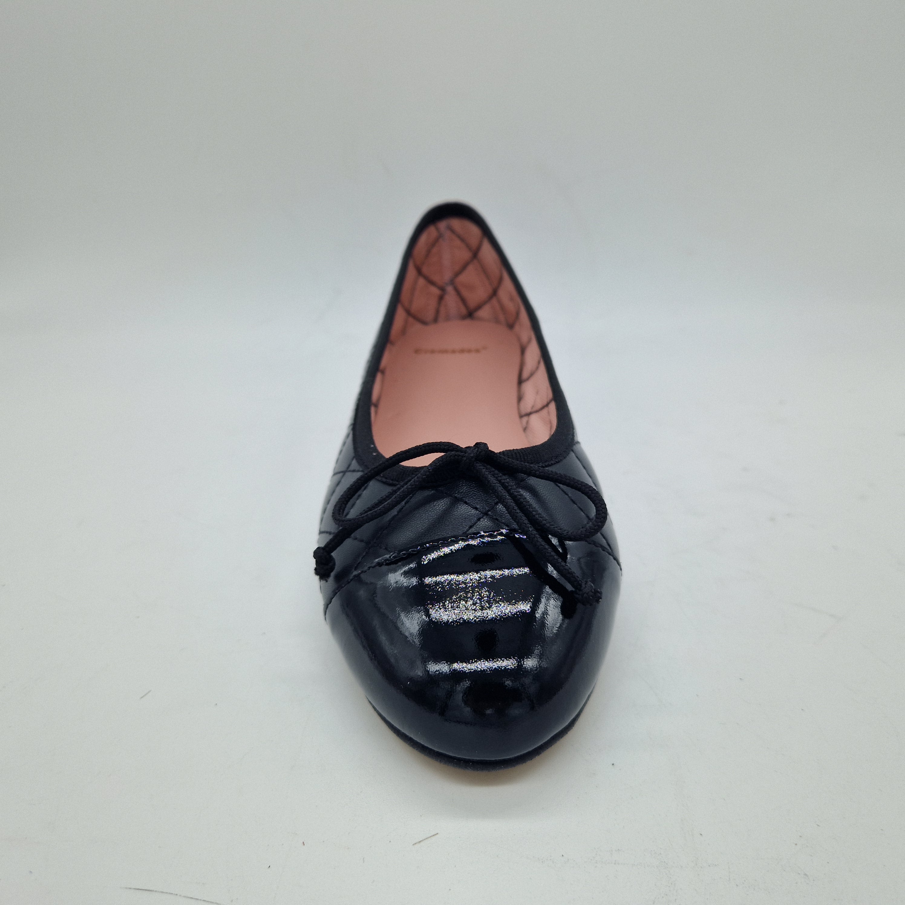 BAILARINA ACOLCHADA EN PIEL NEGRA - 73372