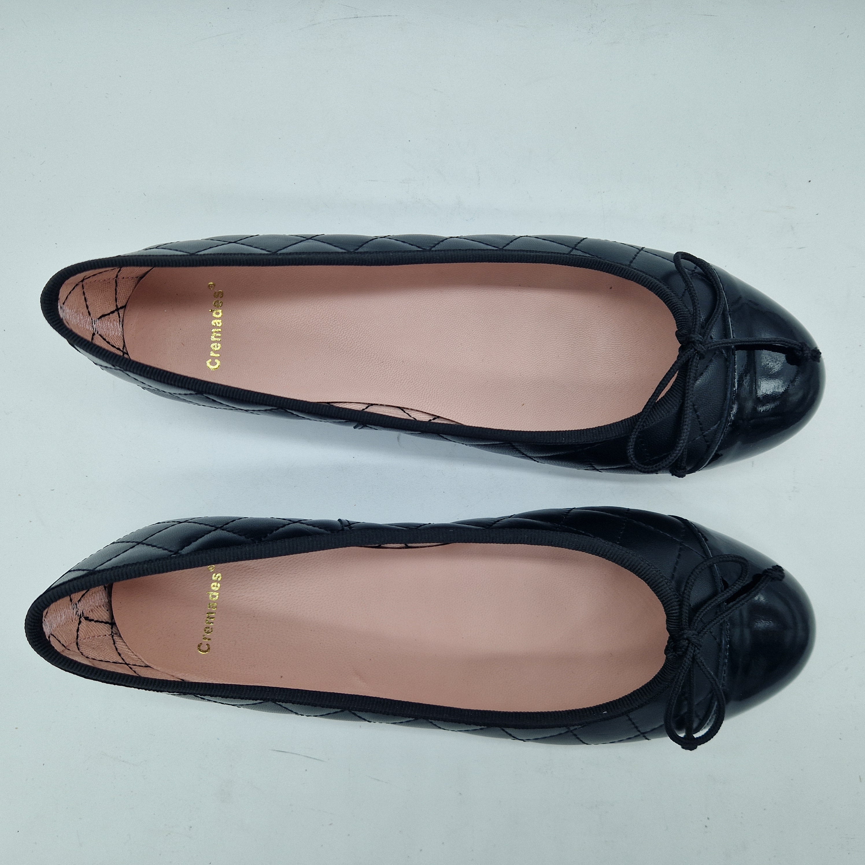 BAILARINA ACOLCHADA EN PIEL NEGRA - 73372