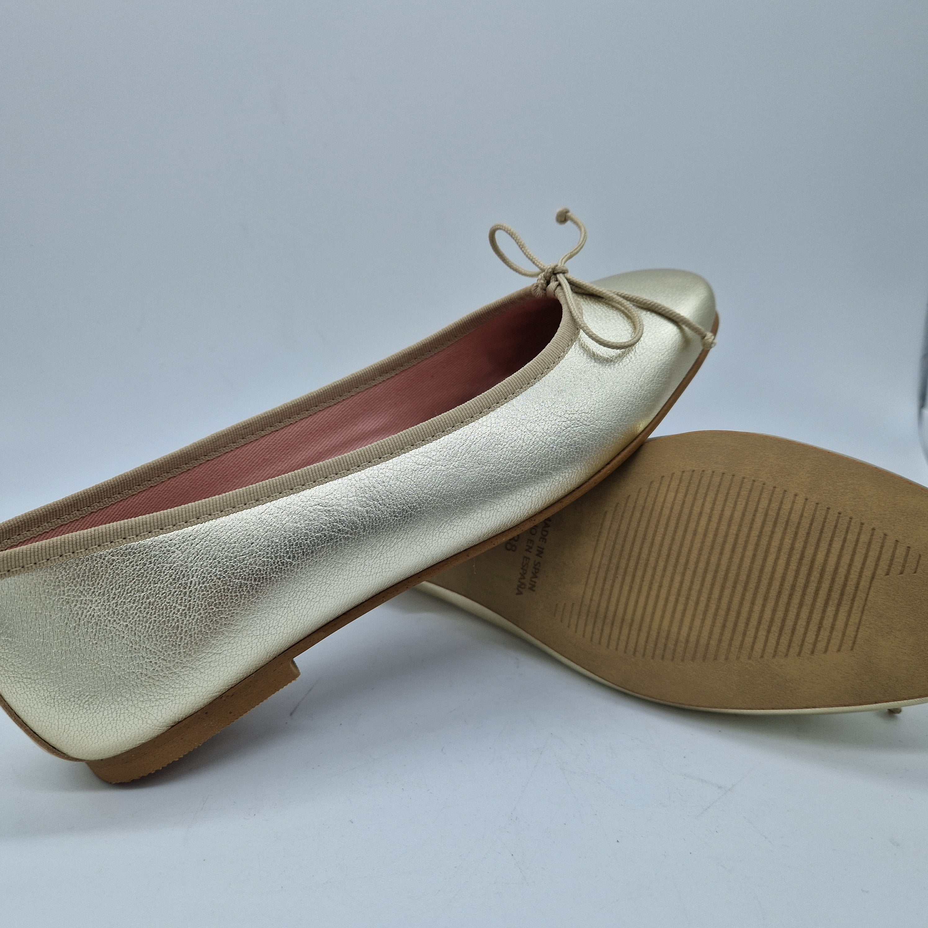 BAILARINA EN PIEL PLATINO - 73378