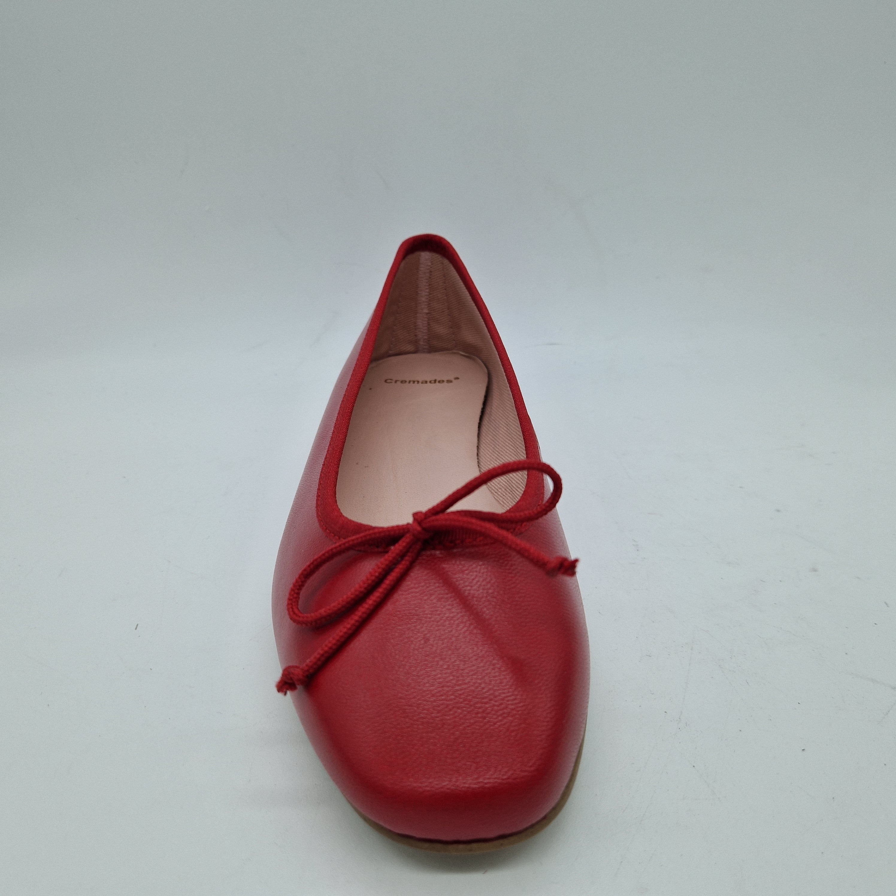BAILARINA EN PIEL ROJO - 73382