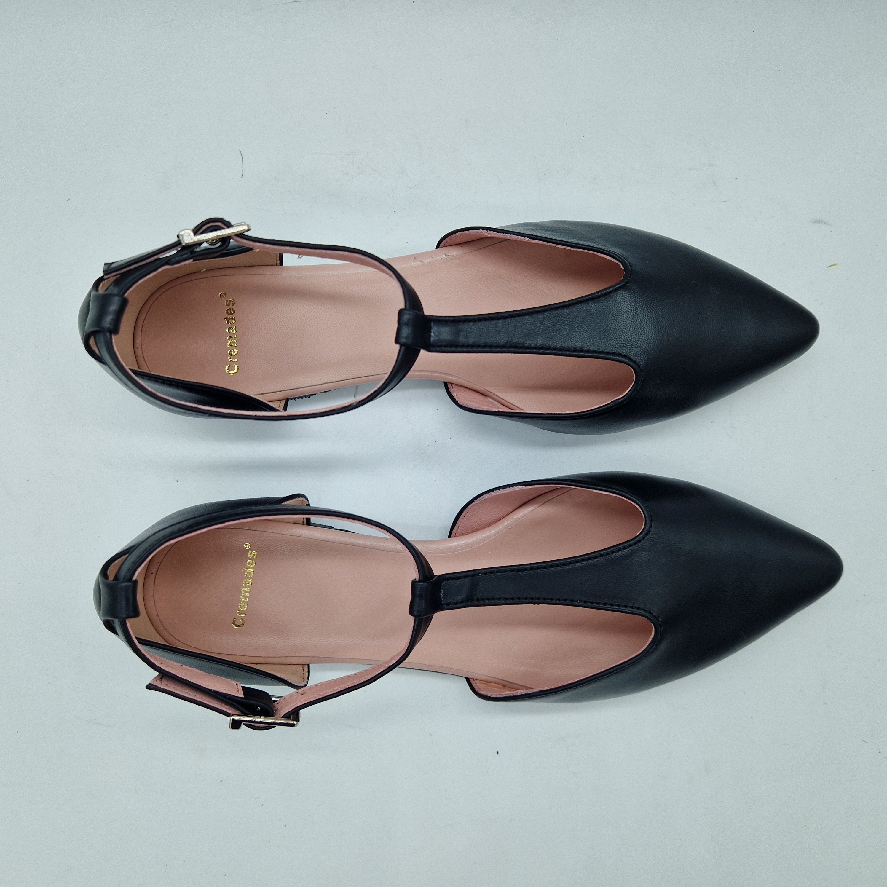 MERCEDES EN PIEL NEGRA - 73444