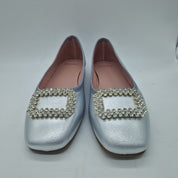 BAILARINA EN PIEL PLATA CON ADORNO - 73454