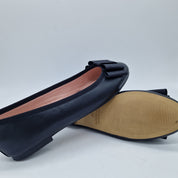 BAILARINA EN PIEL NEGRO - 73456