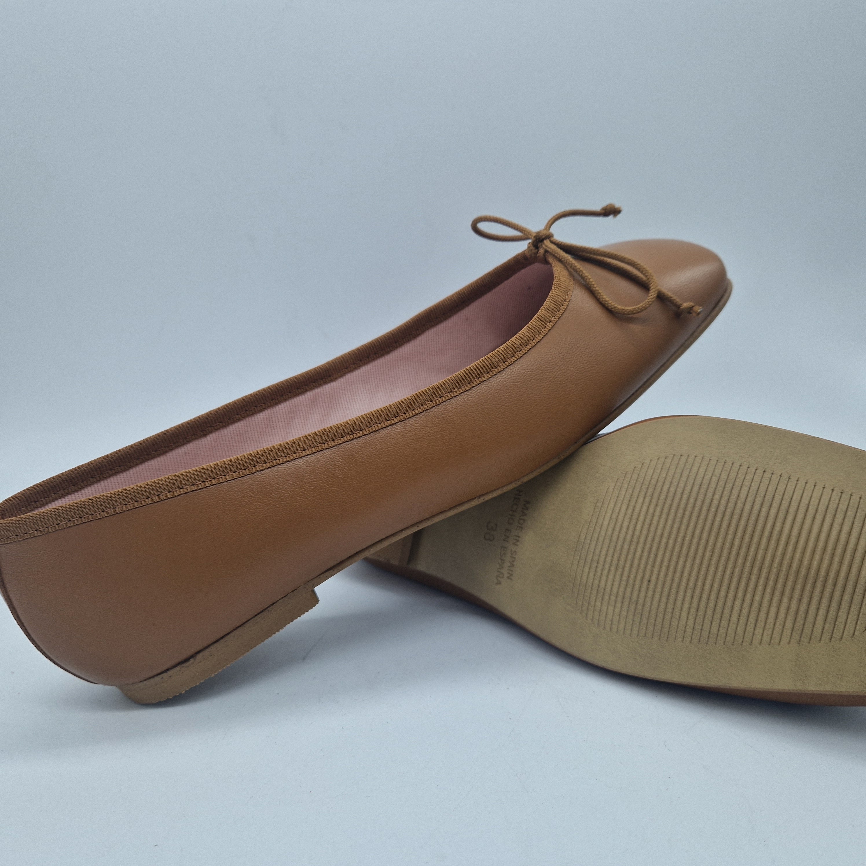 BAILARINA EN PIEL CUERO - 73458