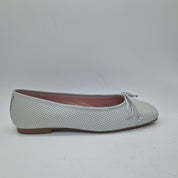 BAILARINA EN PIEL PUNTEADA BLANCO - 73504