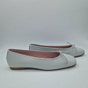 BAILARINA EN PIEL PUNTEADA BLANCO - 73504