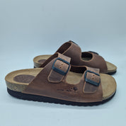 Sandalias de cuero con dos hebillas de la marca INTERBIOS, diseño cómodo y elegante para uso diario.