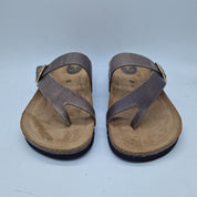 SANDALIA DE DEDO EN TAUPE - 74013